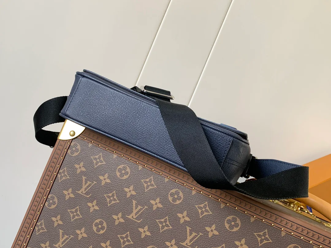 Сумки На Ремне Женские Louis Vuitton 369596