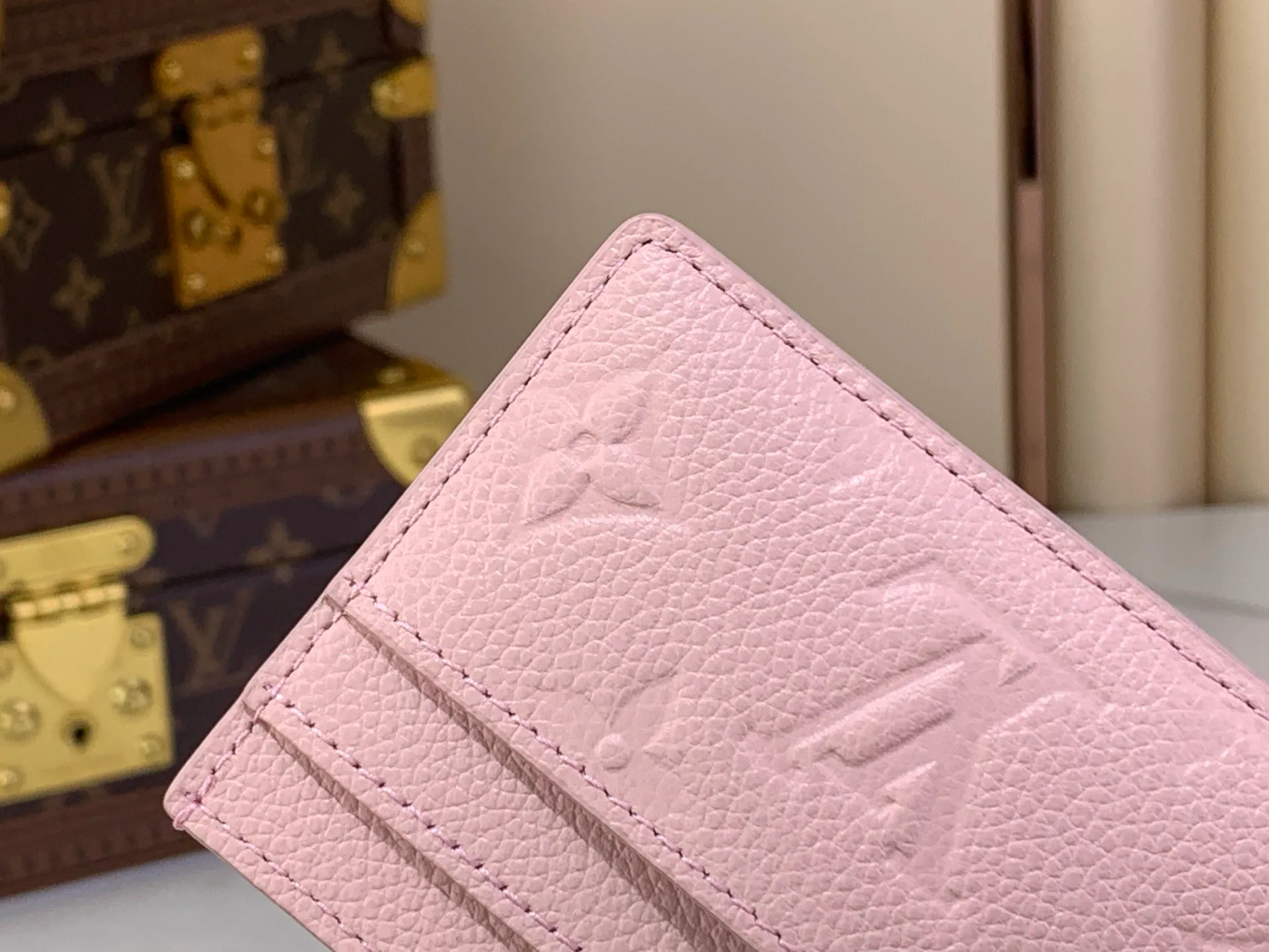 Клатчи Женские Louis Vuitton 13455876