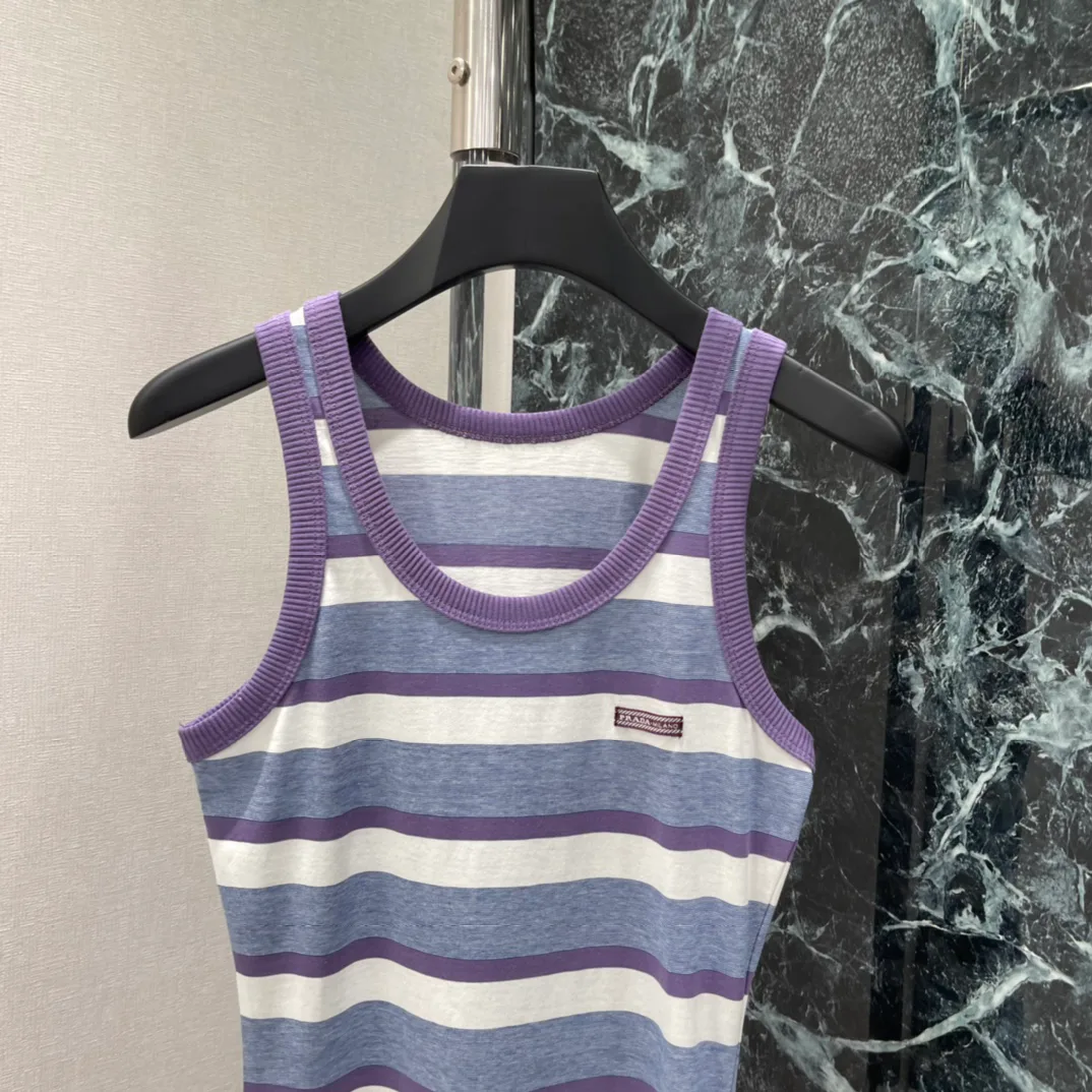 Жилеты Женские Prada 11578787