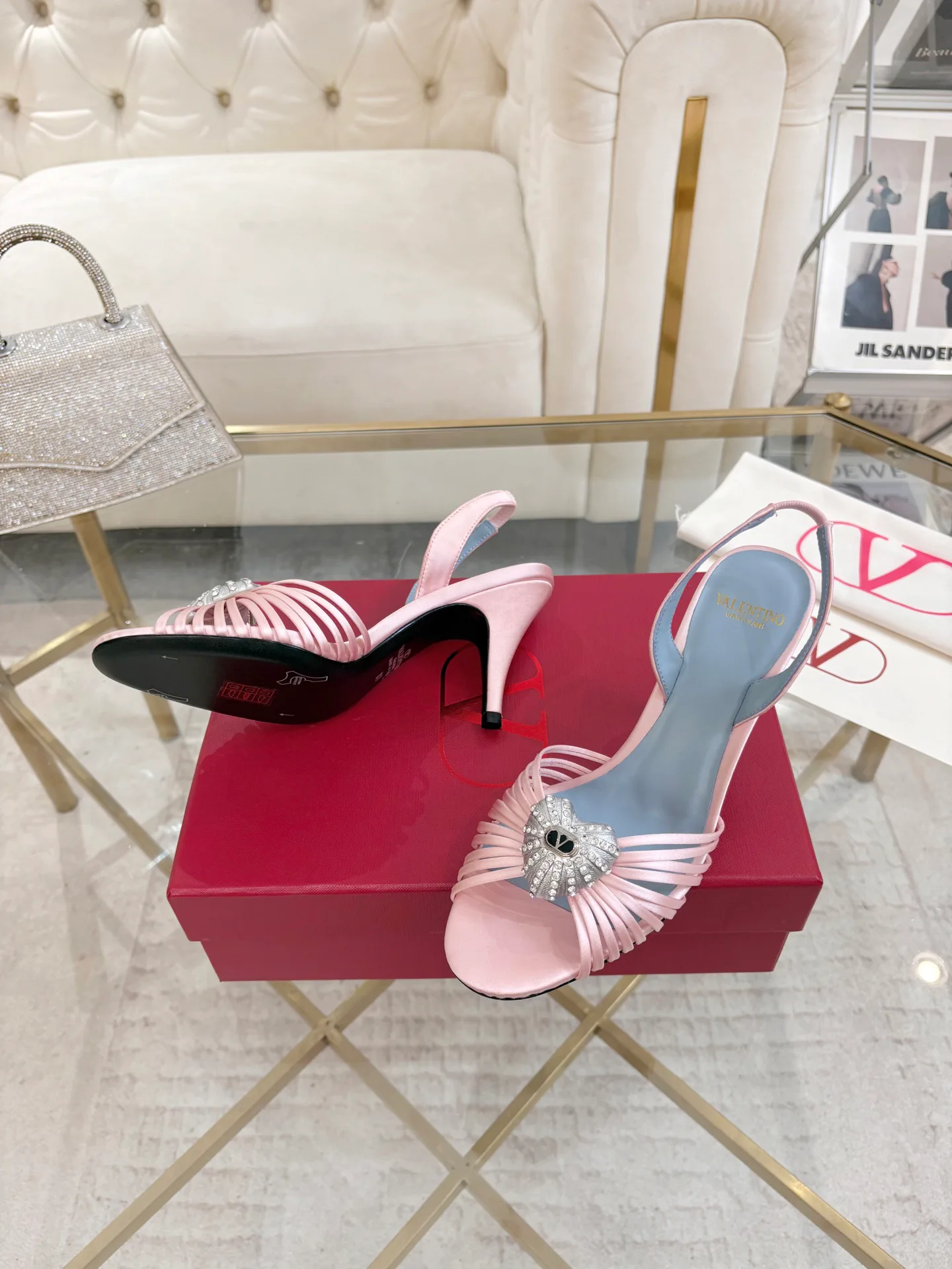 Босоножки Женские Valentino 18135283
