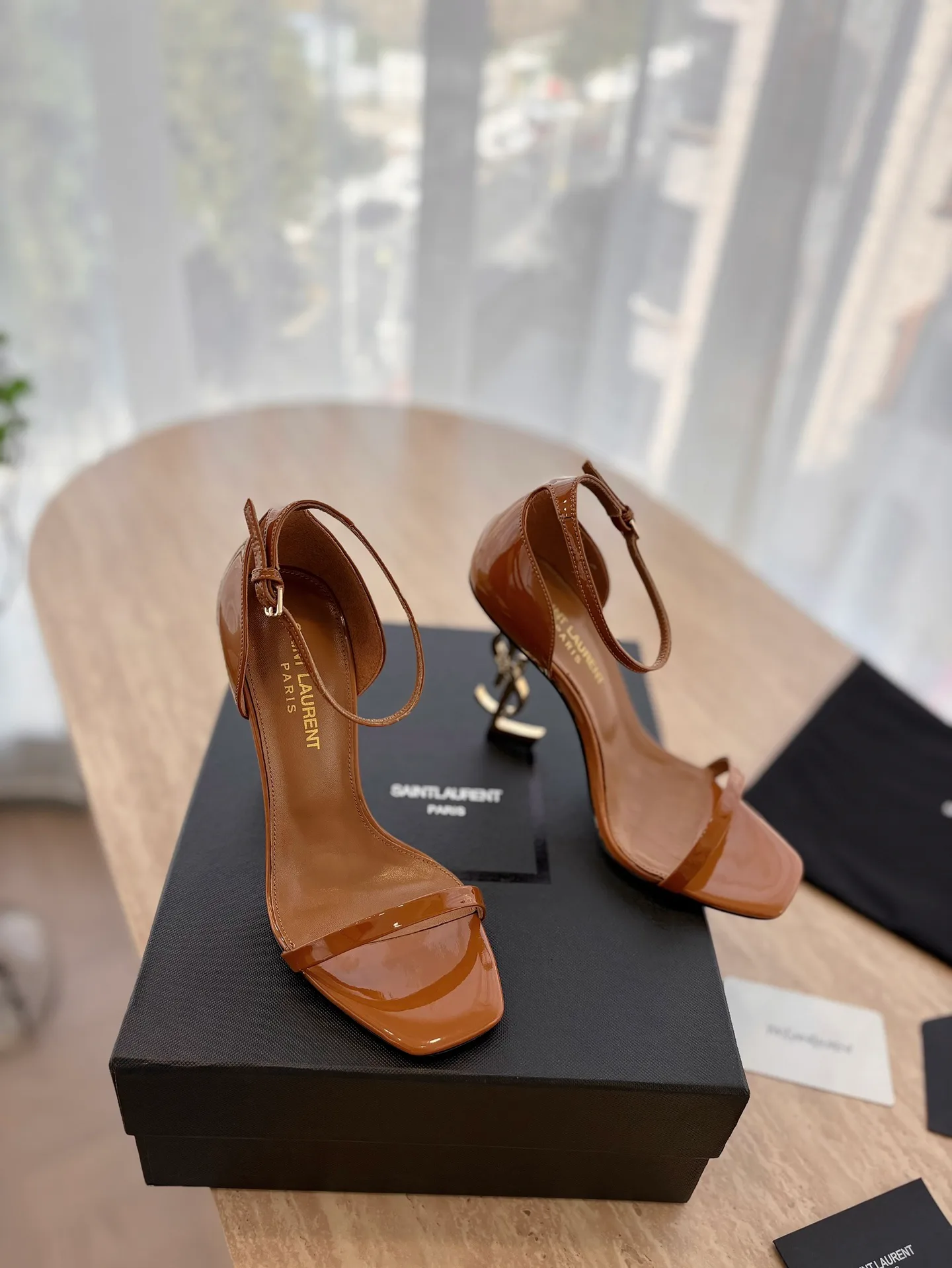 Босоножки Женские Saint Laurent 12815361