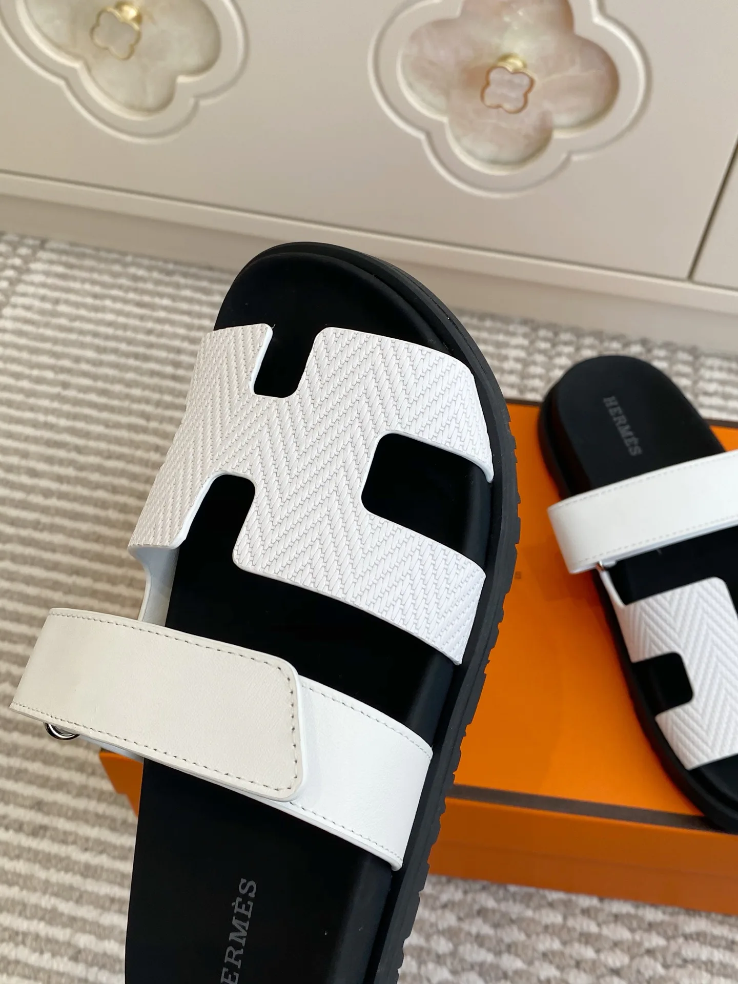 Шлепанцы Женские Hermes 1717024