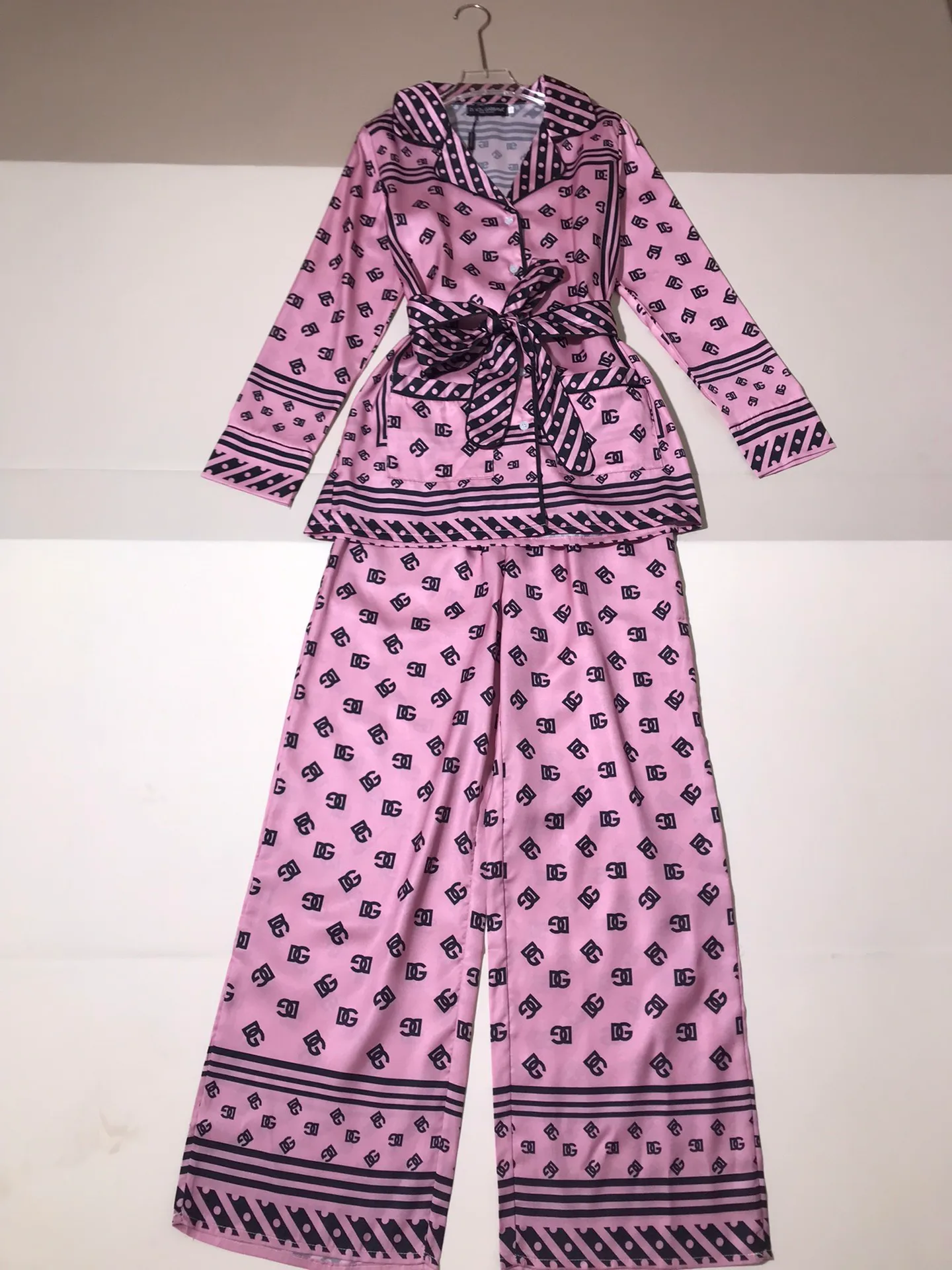 Костюмы Женские Dolce & Gabbana 11433468