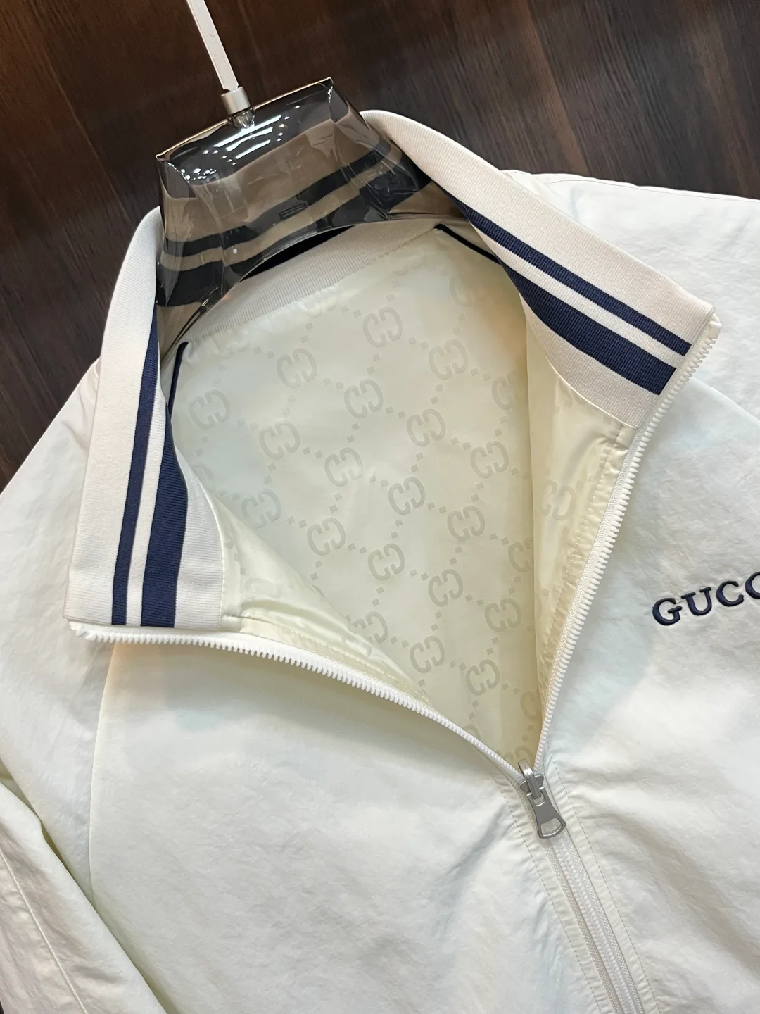 Куртки И Пуховики Мужские Gucci 11000616