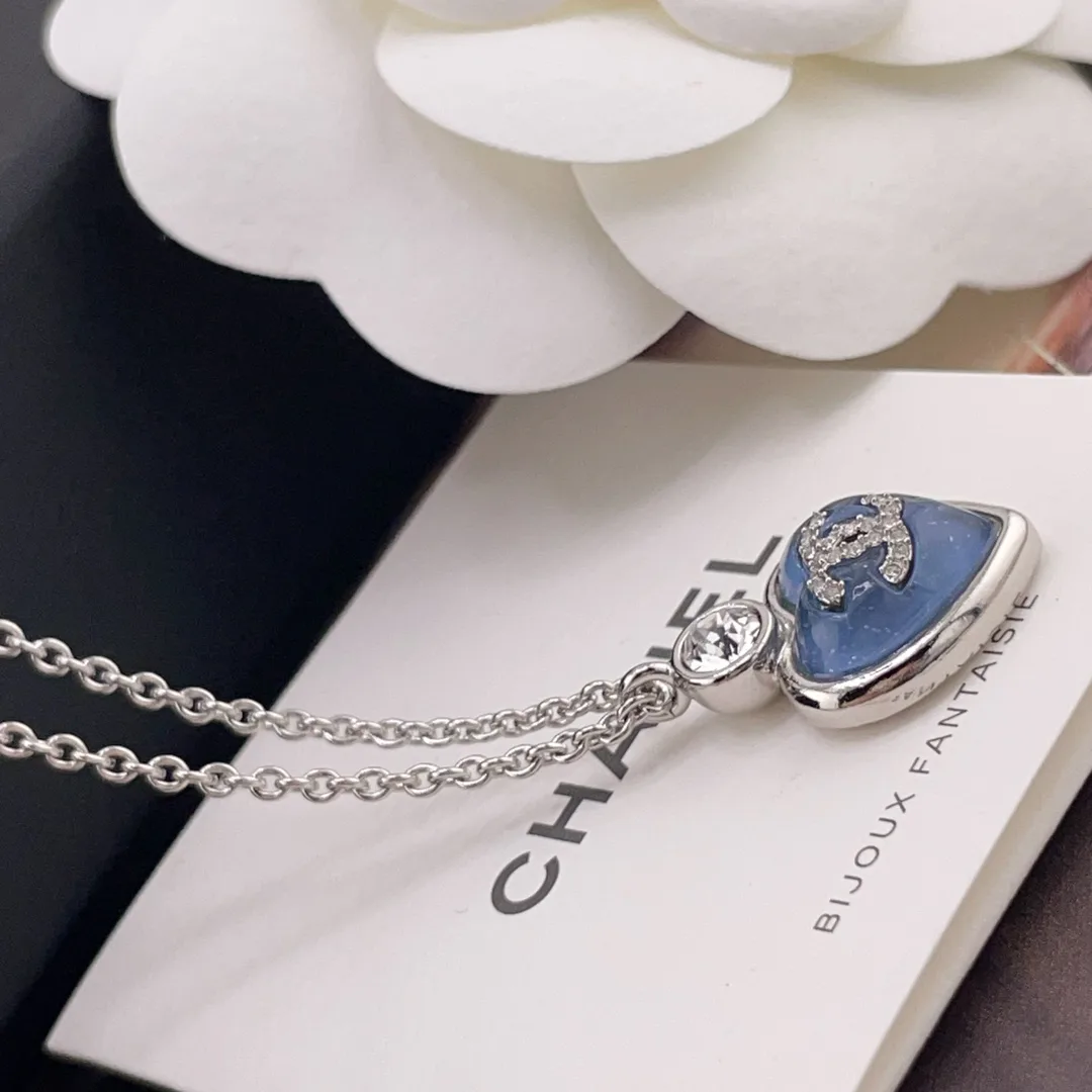 Бижутерия Chanel 27542