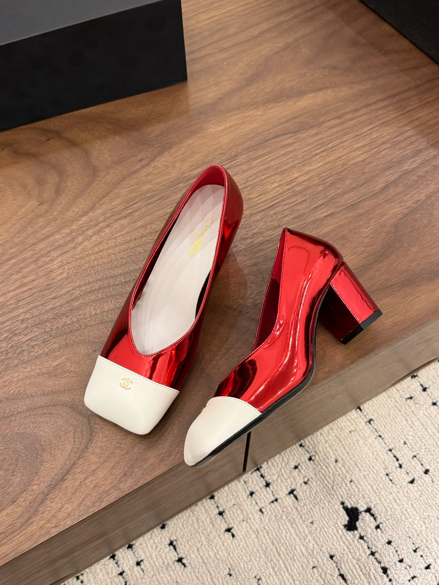 Туфли Женские Chanel 13230766