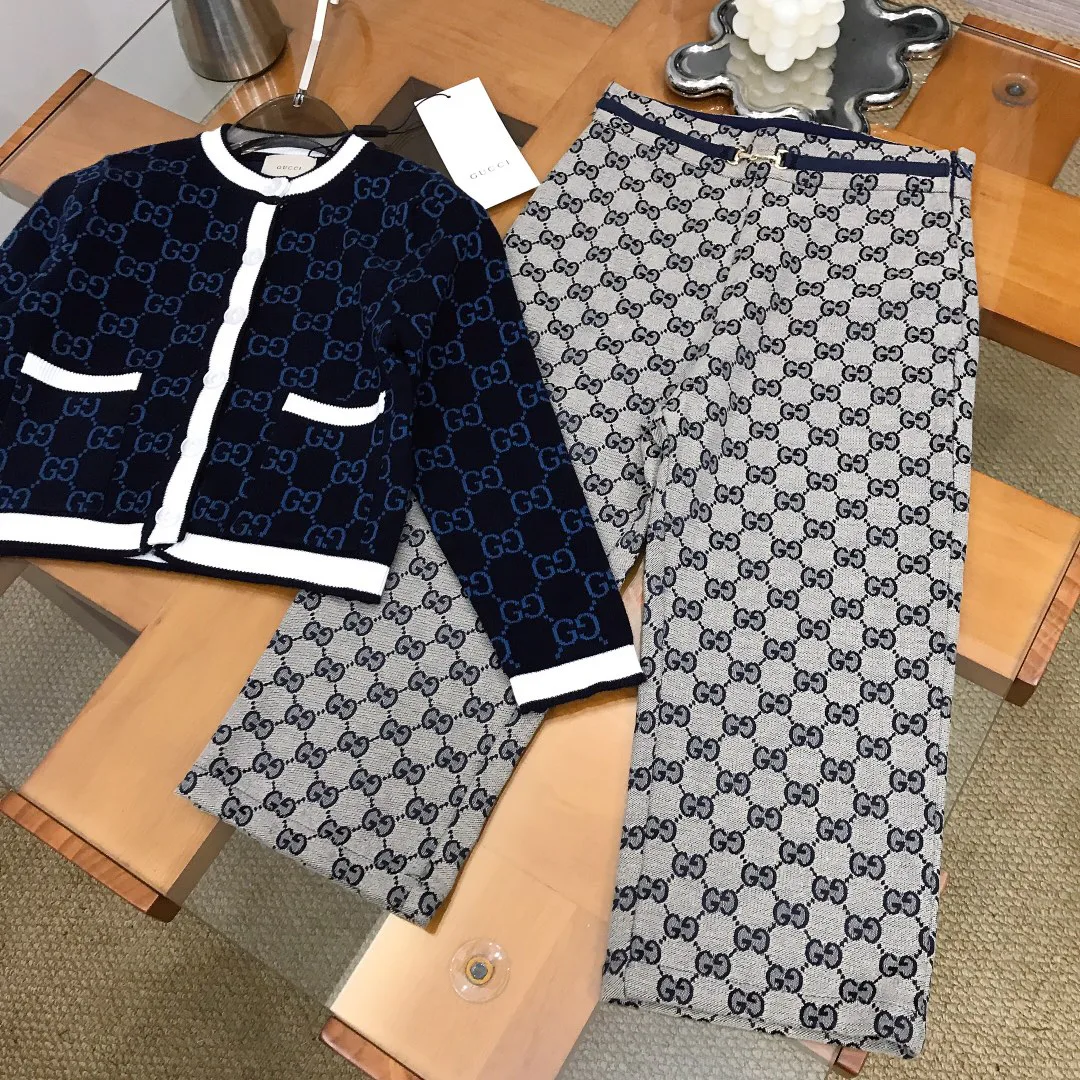 Джемперы И Свитеры Женские Gucci 19363668