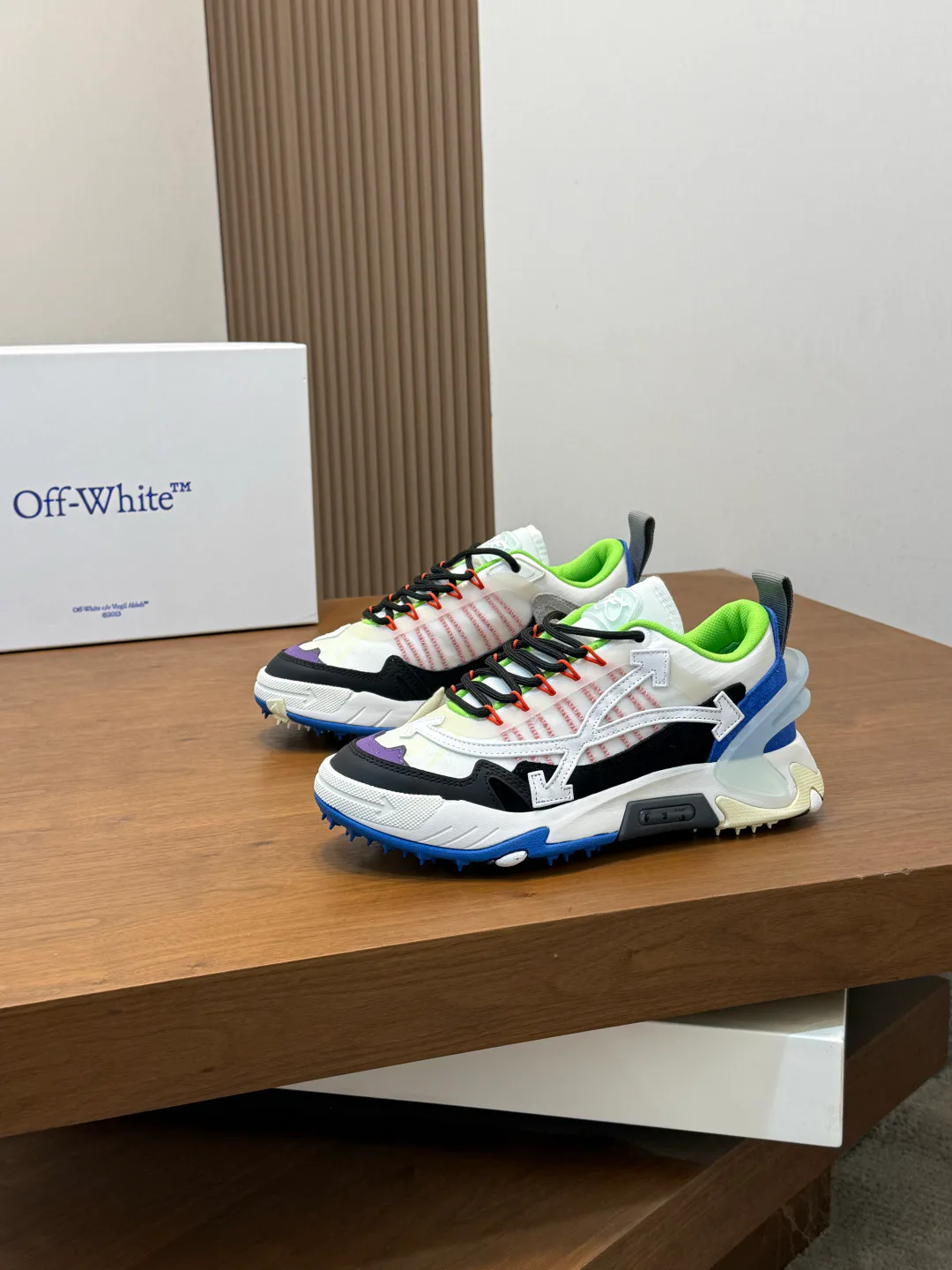 Кроссовки Женские Off-White 17908775