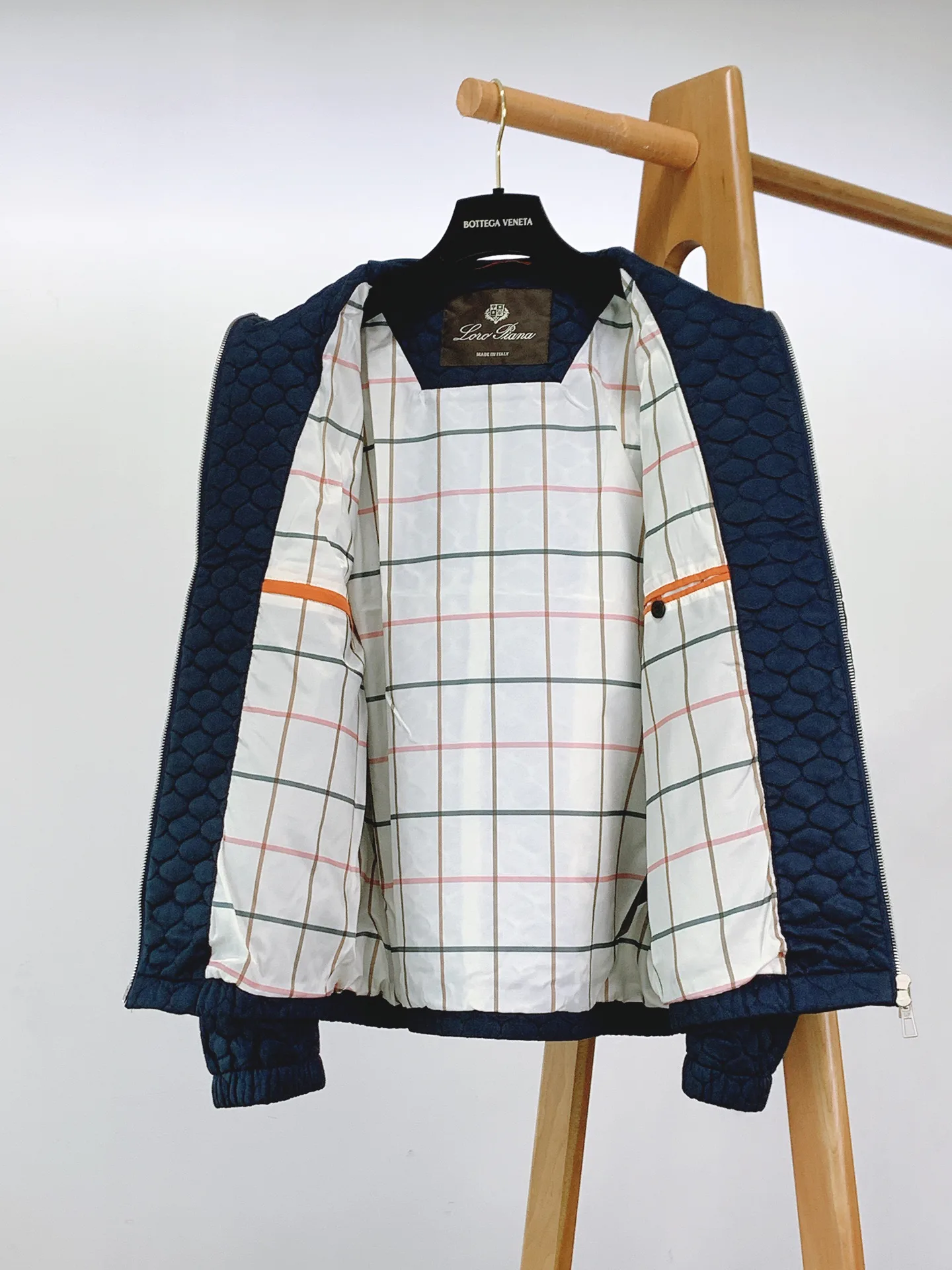 Куртки И Пуховики Женские Loro Piana 5093906