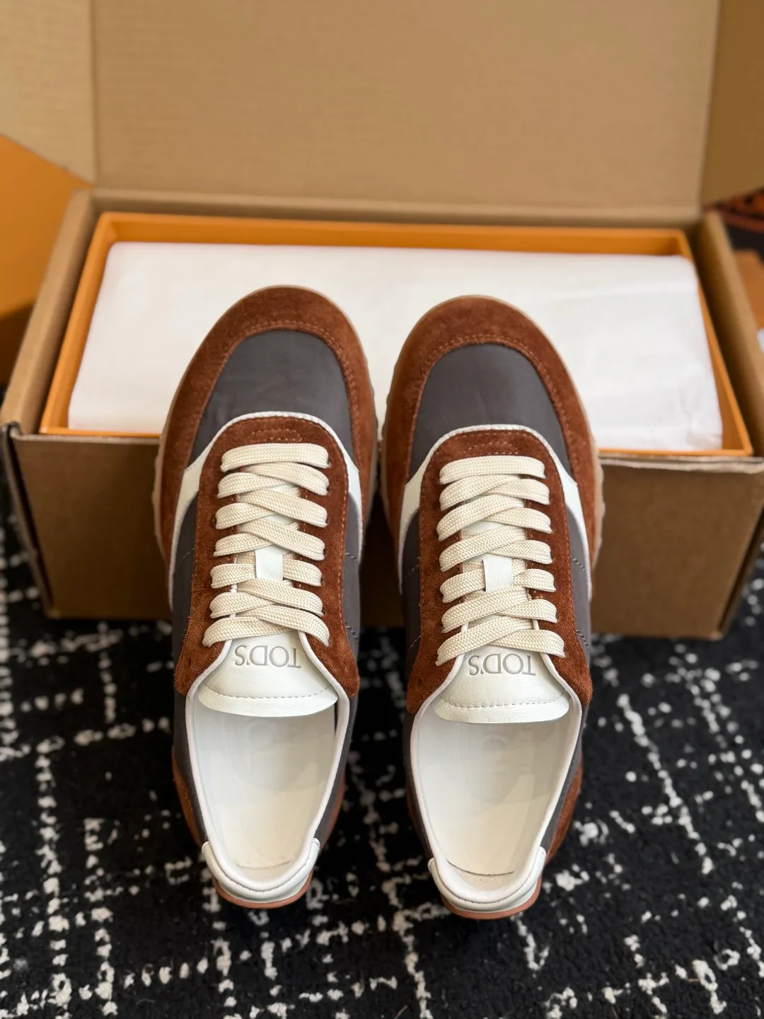 Кроссовки Женские Tod's 18409558