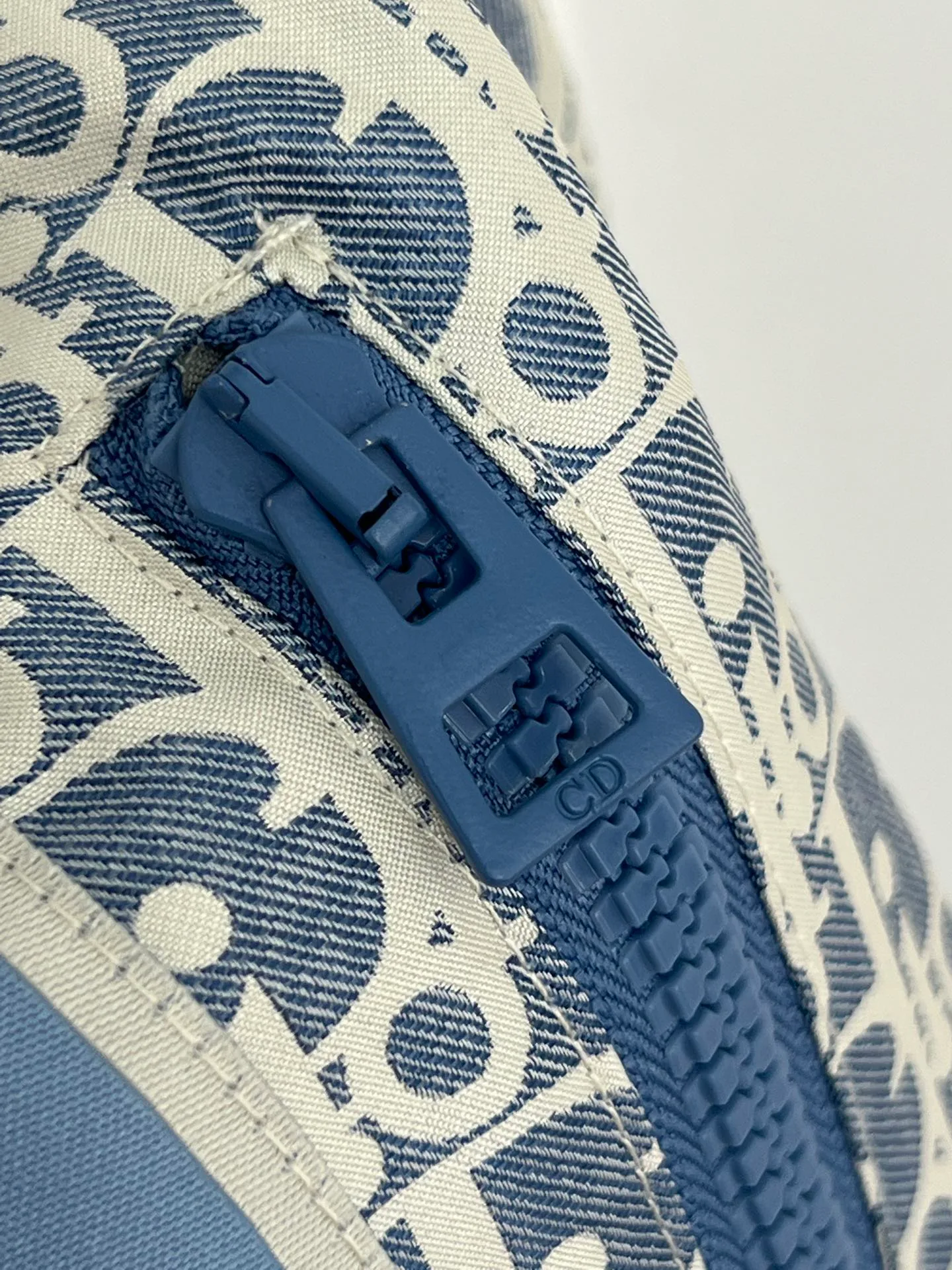 Брюки Женские Christian Dior 18885452