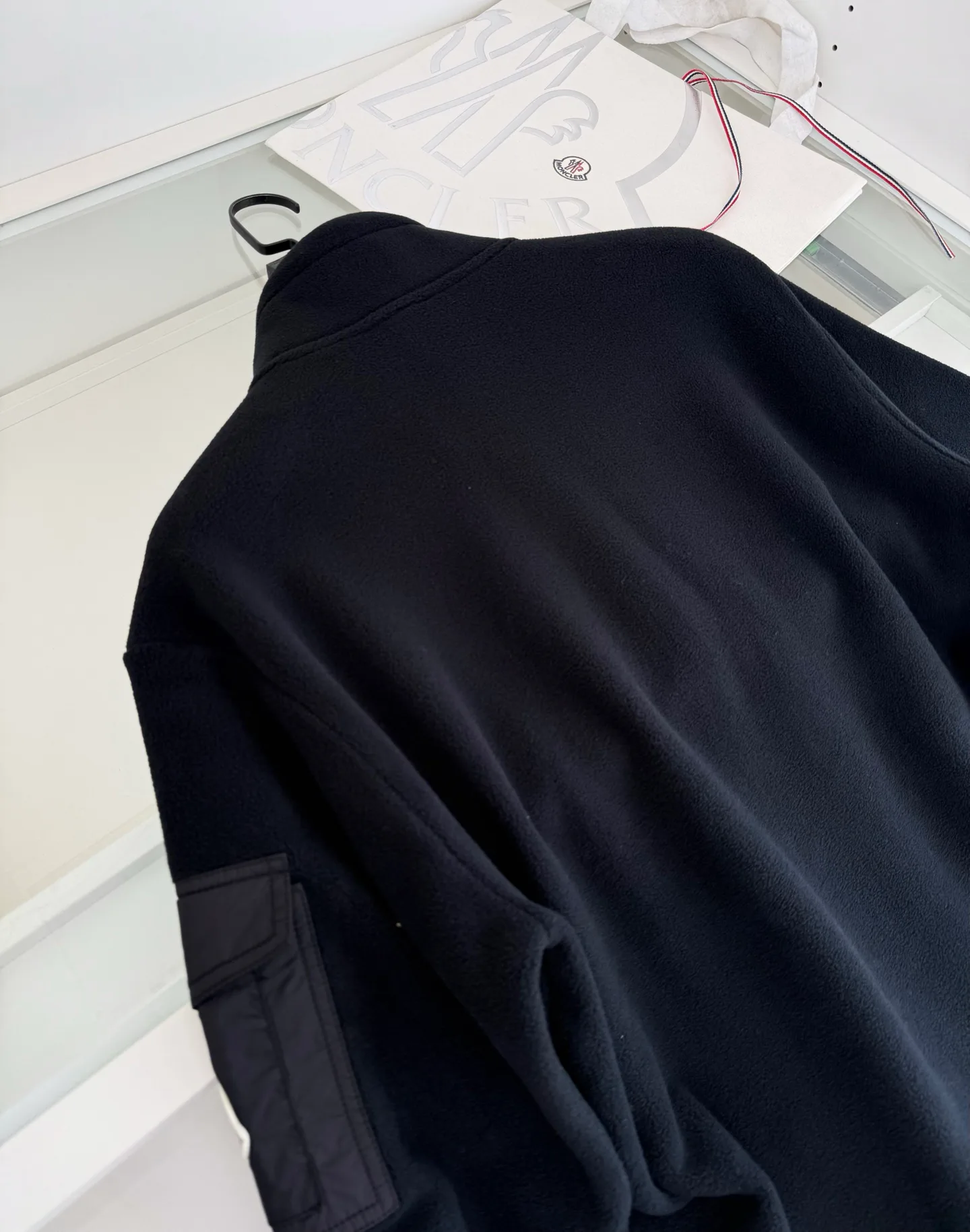 Куртки И Пуховики Мужские Moncler 18244518
