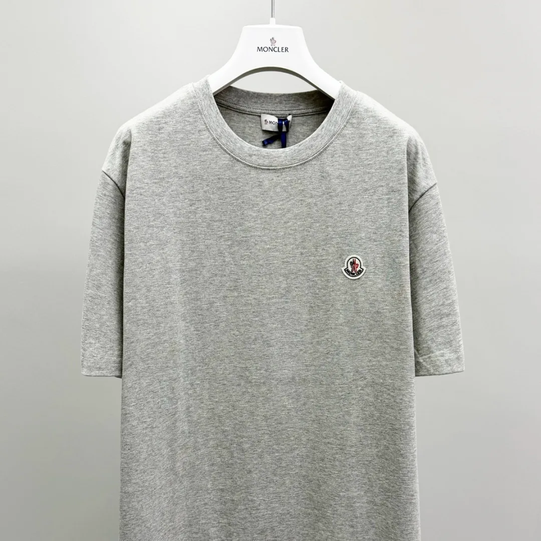 Футболки Мужские Moncler 3047372