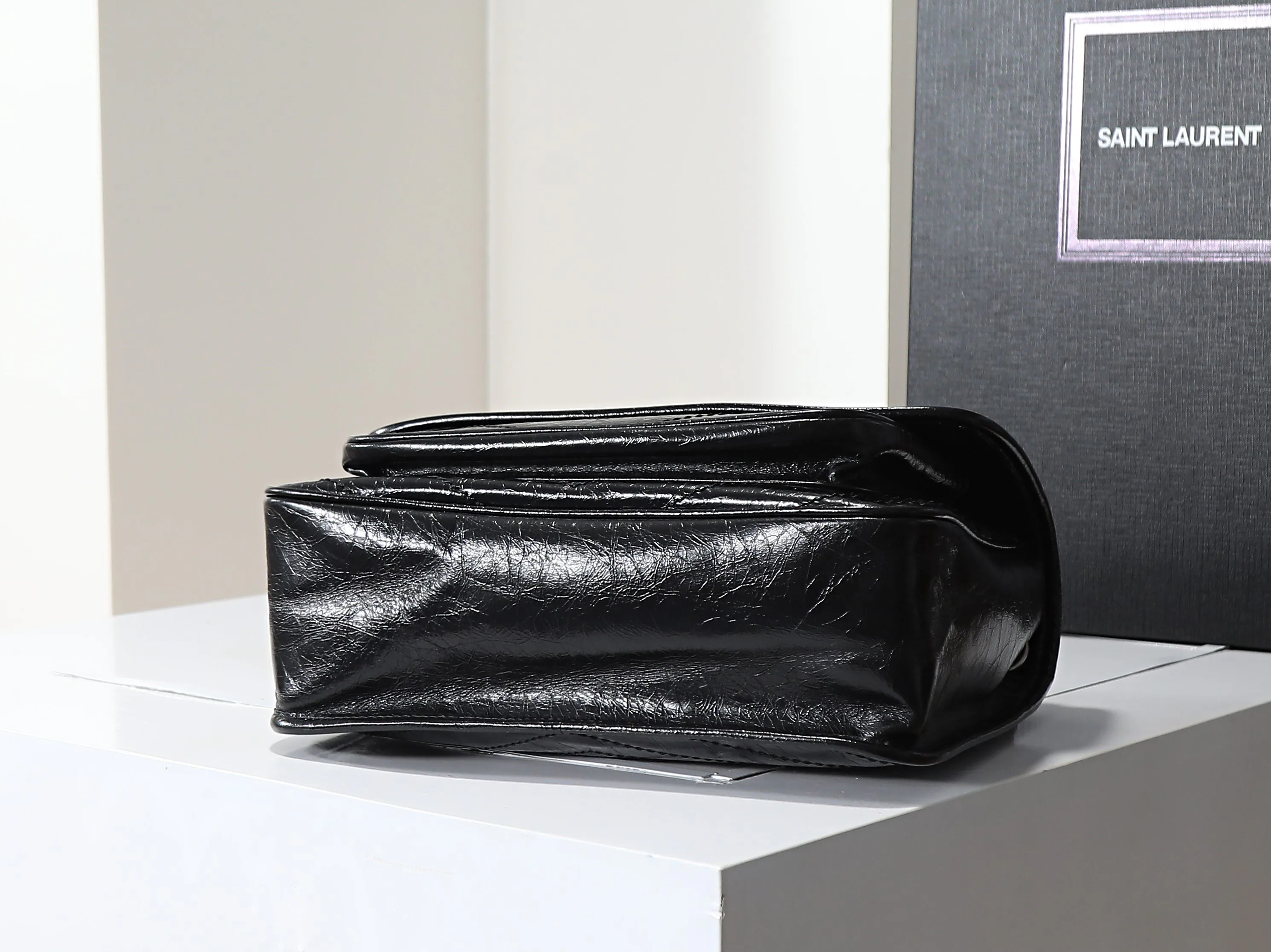 Классические Сумки Женские Saint Laurent 17138034