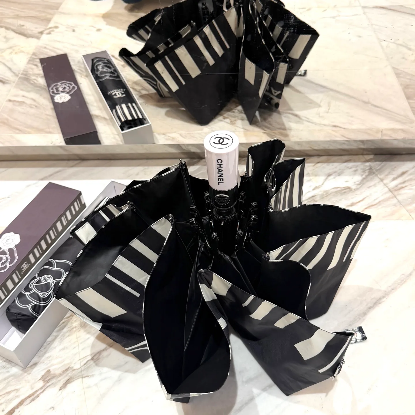 Зонты Chanel 13079172