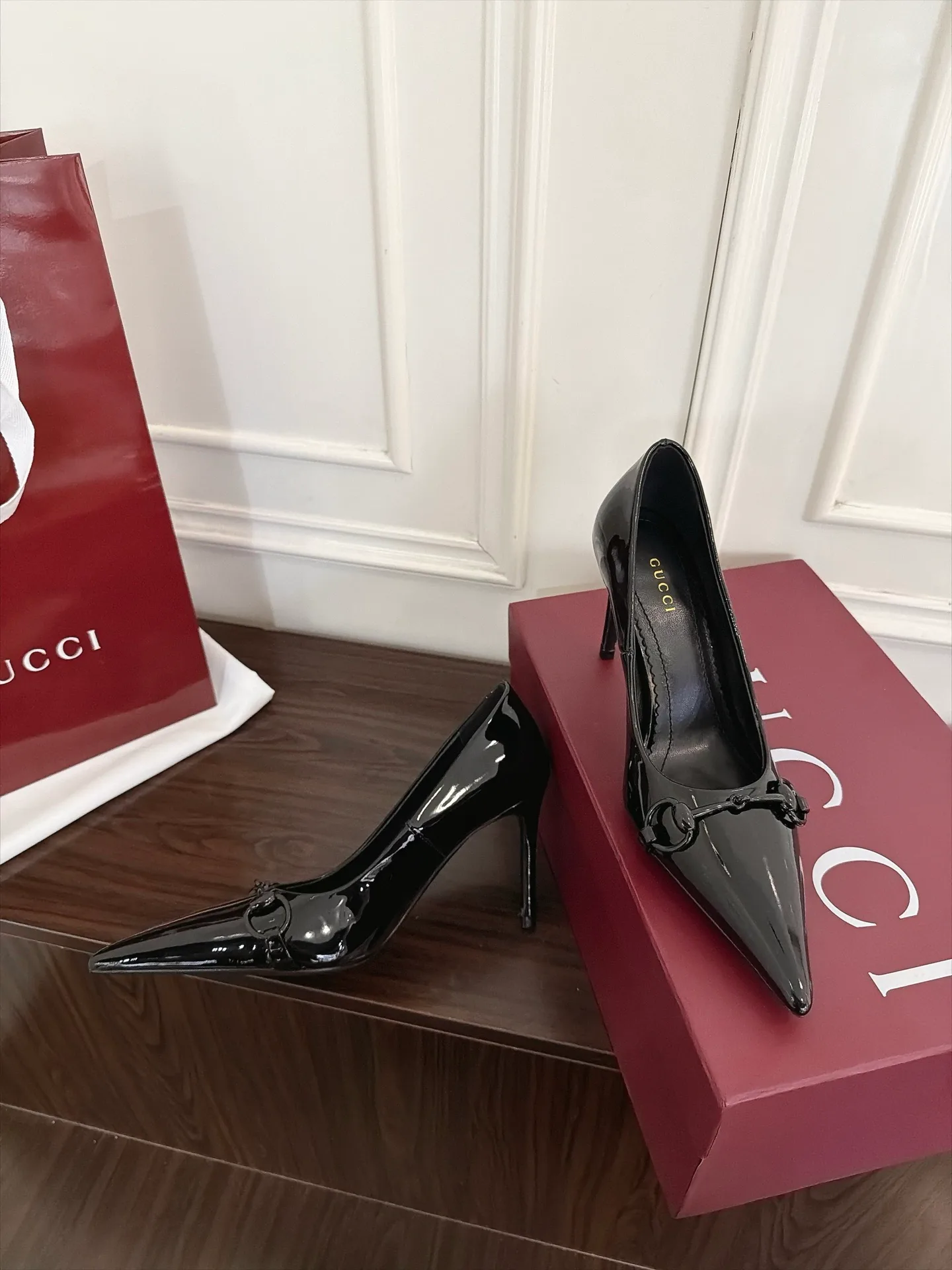 Туфли Женские Gucci 18725992
