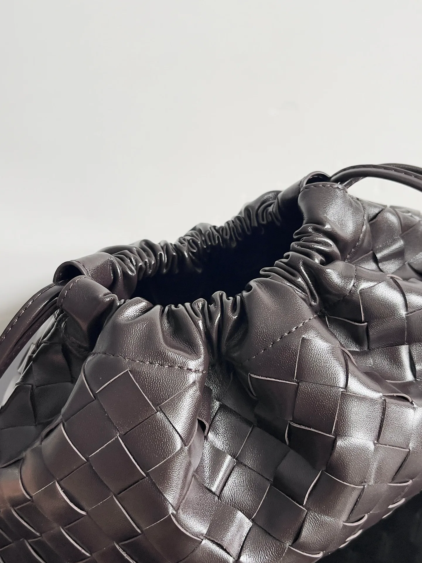 Сумки На Ремне Женские Bottega Veneta 11255476
