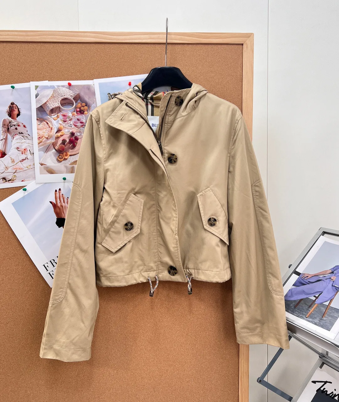 Куртки И Пуховики Женские Burberry 20079286