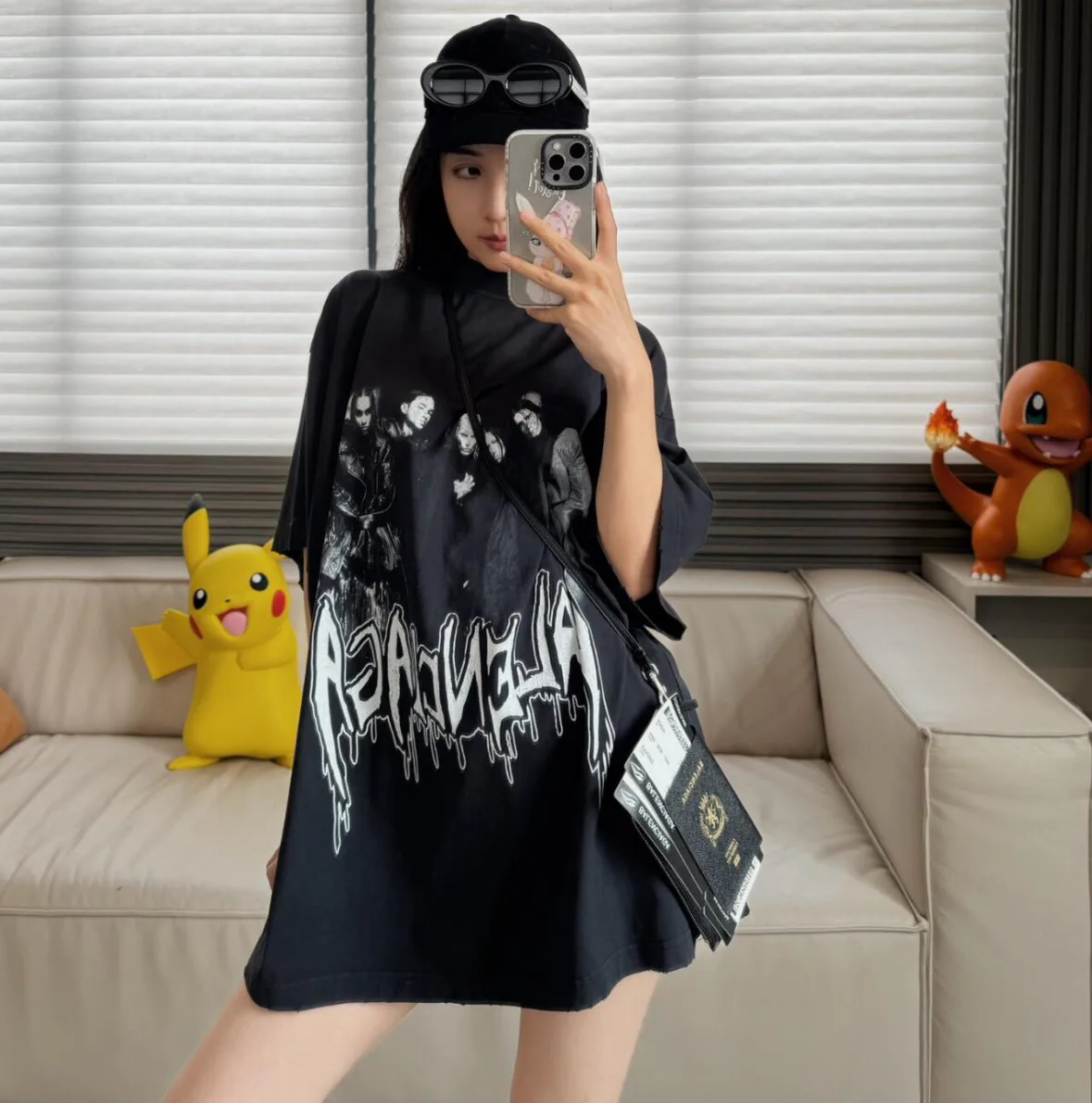 Футболки Женские Balenciaga 2531