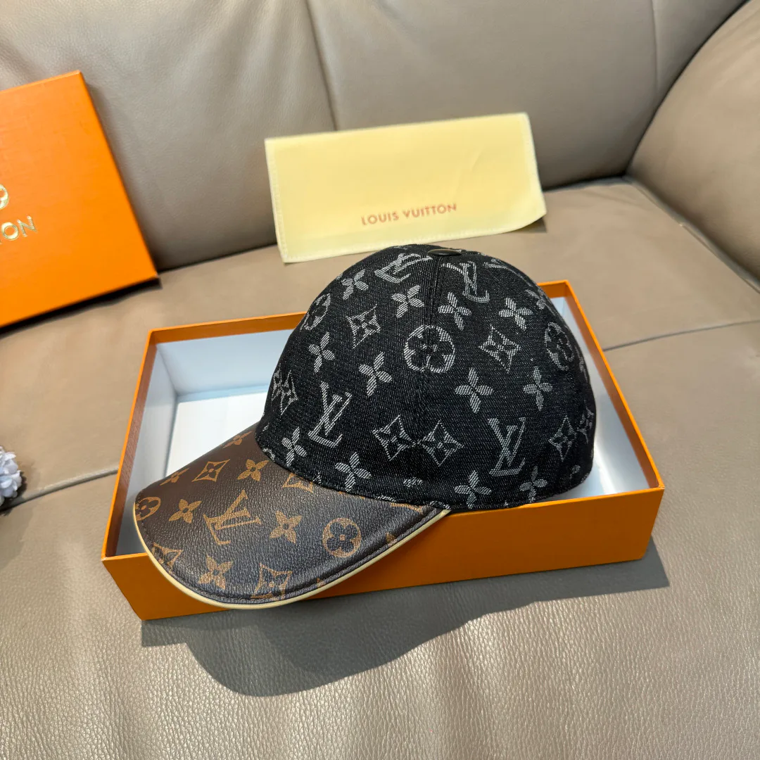 Головные Уборы Louis Vuitton 18347057