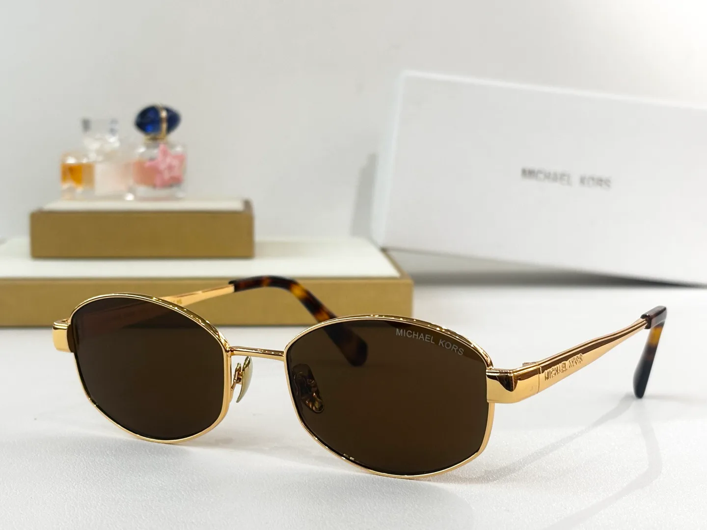 Очки Michael Kors 356128