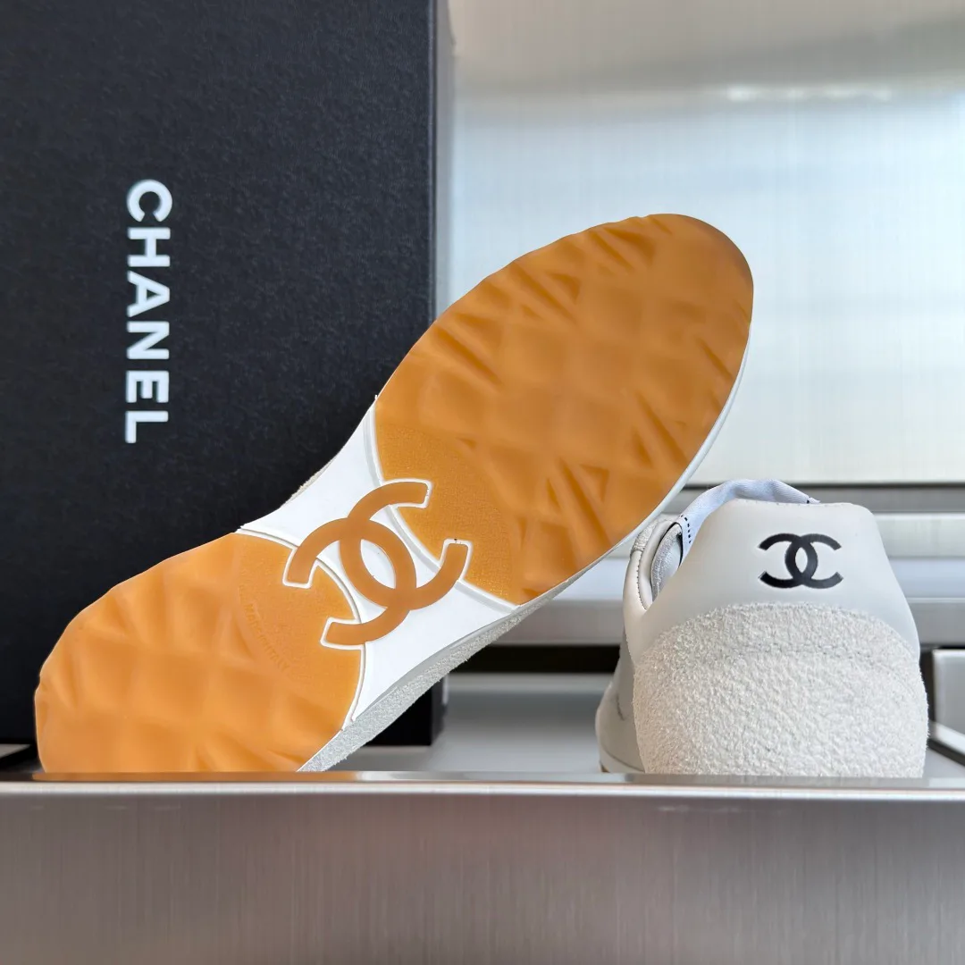 Кроссовки Женские Chanel 11414541