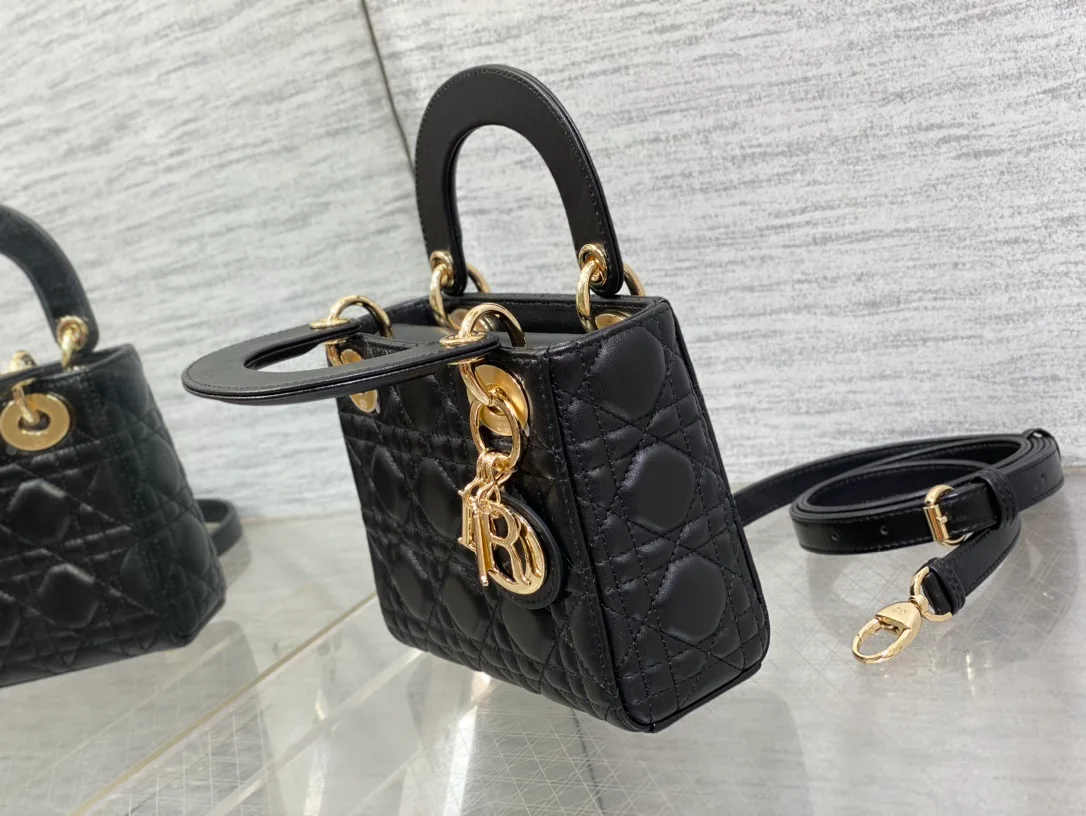Классические Сумки Женские Christian Dior 13208793