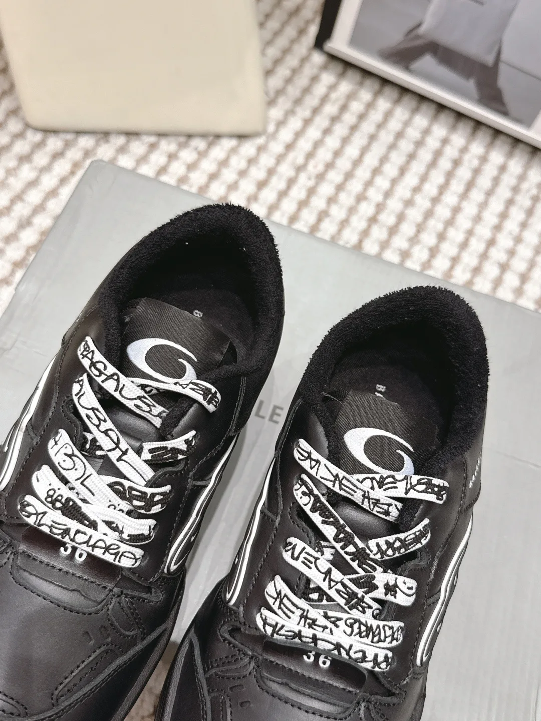 Кроссовки Женские Balenciaga 13555219