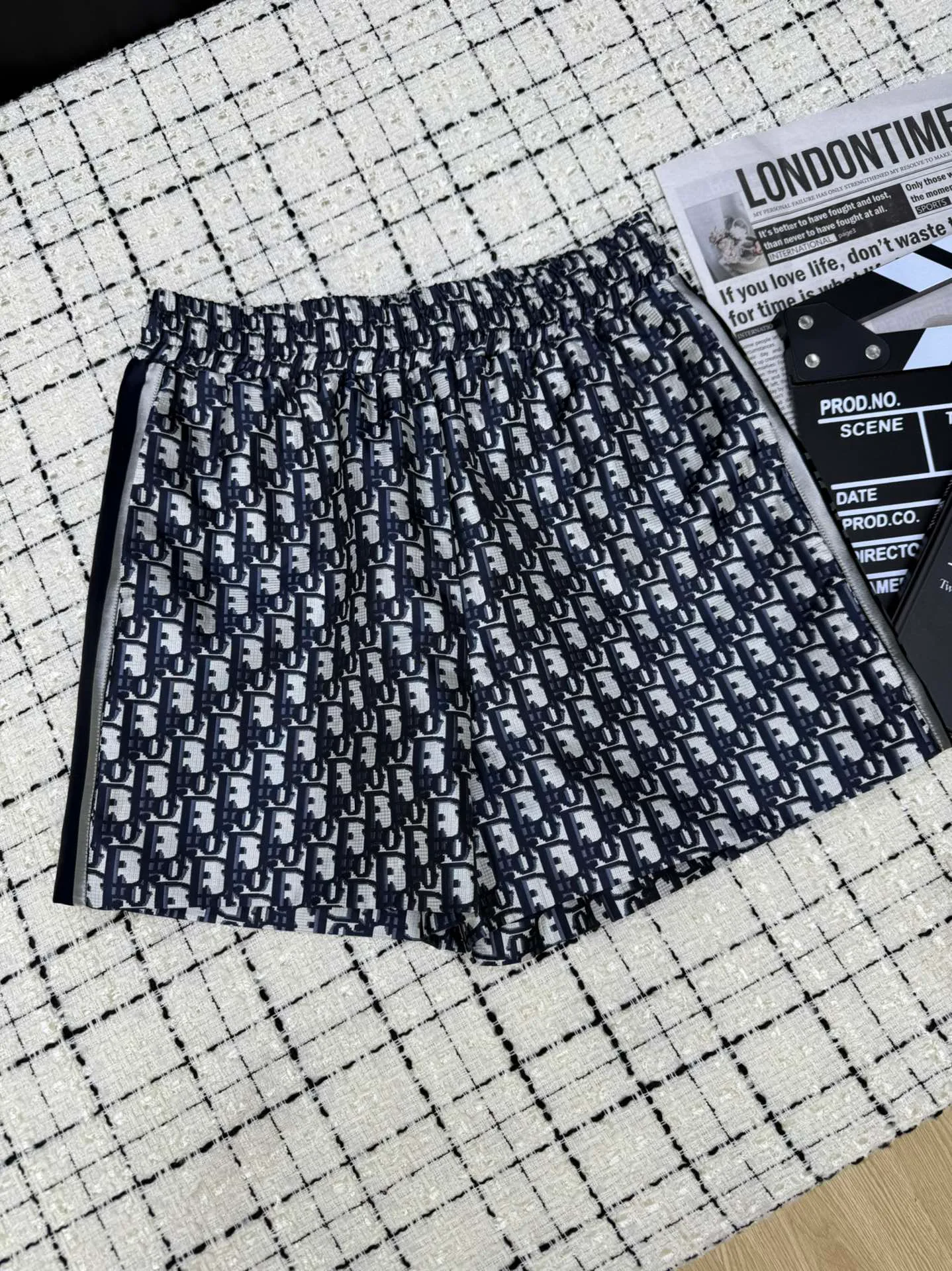 Шорты Женские Christian Dior 11895088