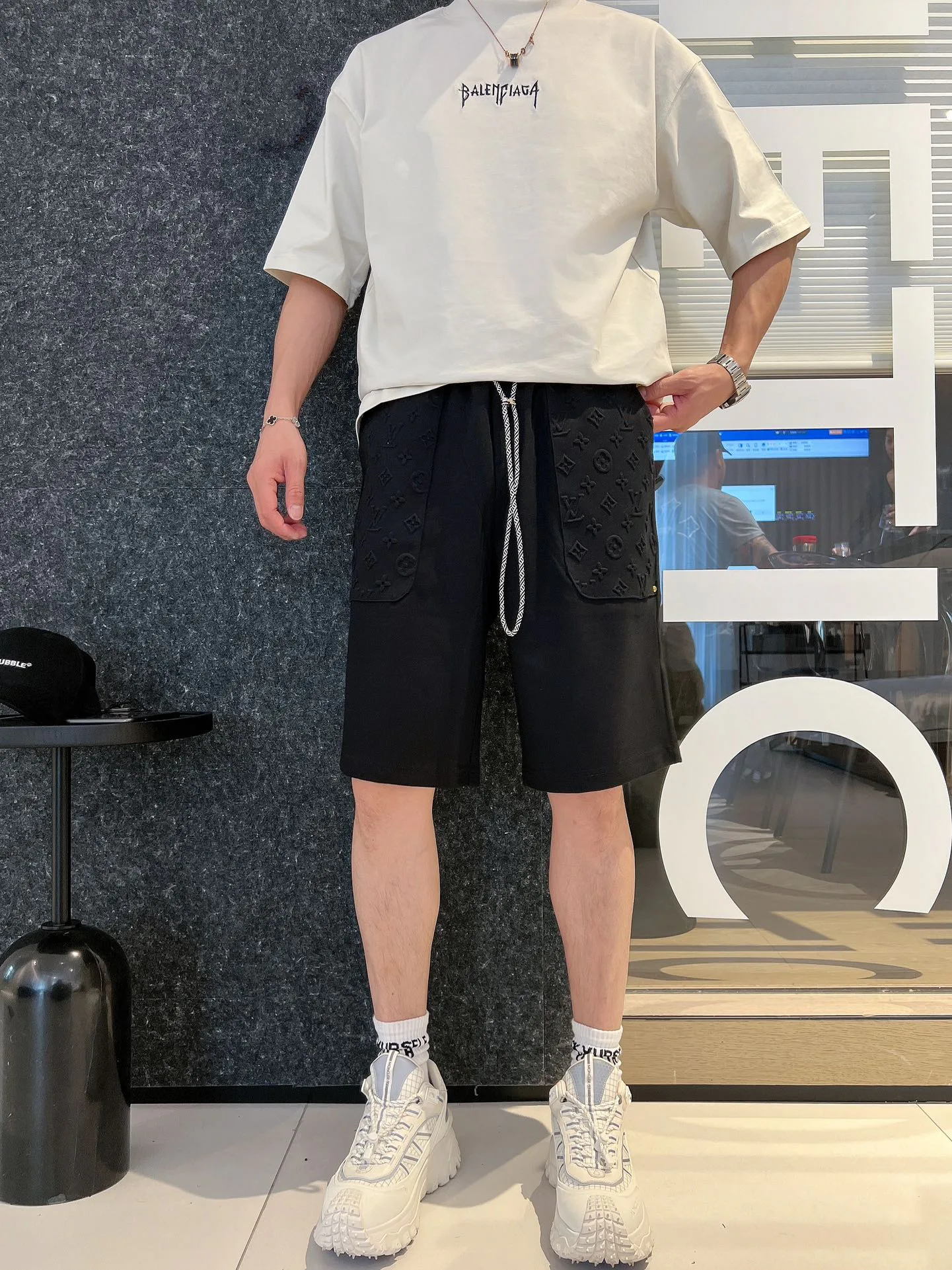 Шорты Мужские Louis Vuitton 13479624