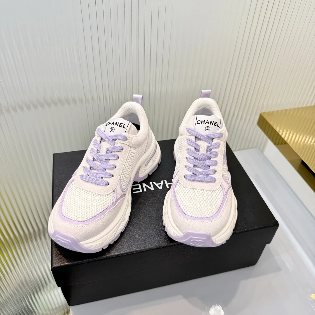 Кроссовки Женские Chanel 18366998