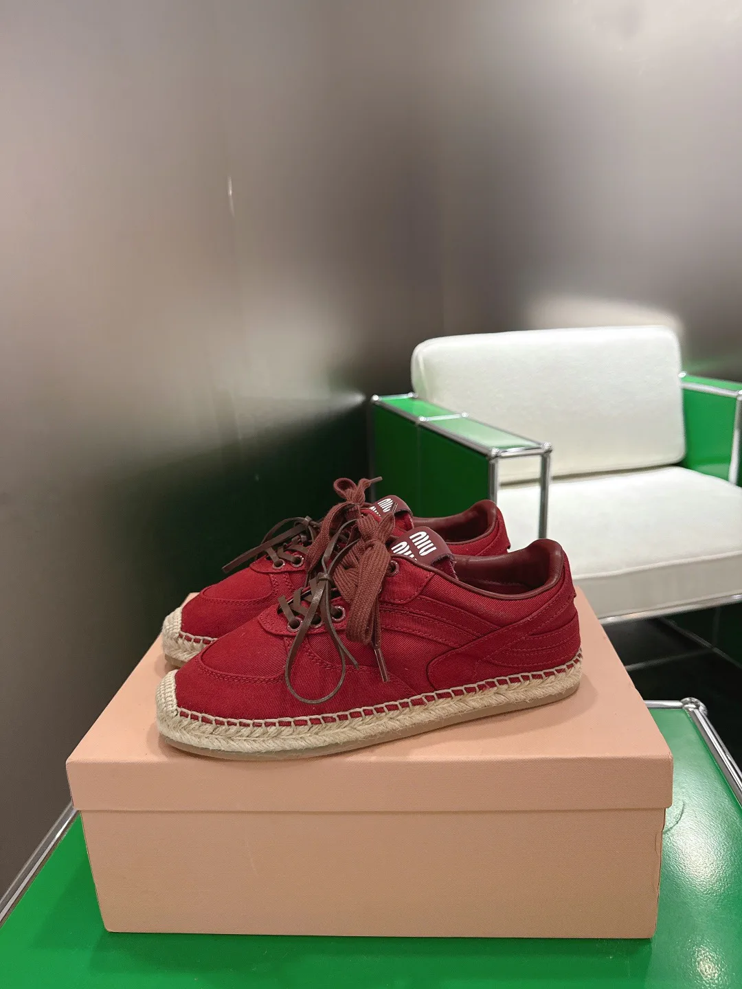 Кроссовки Женские Miu Miu 13152733