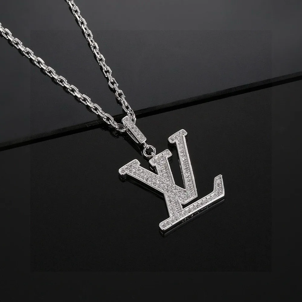 Бижутерия Louis Vuitton 17477424