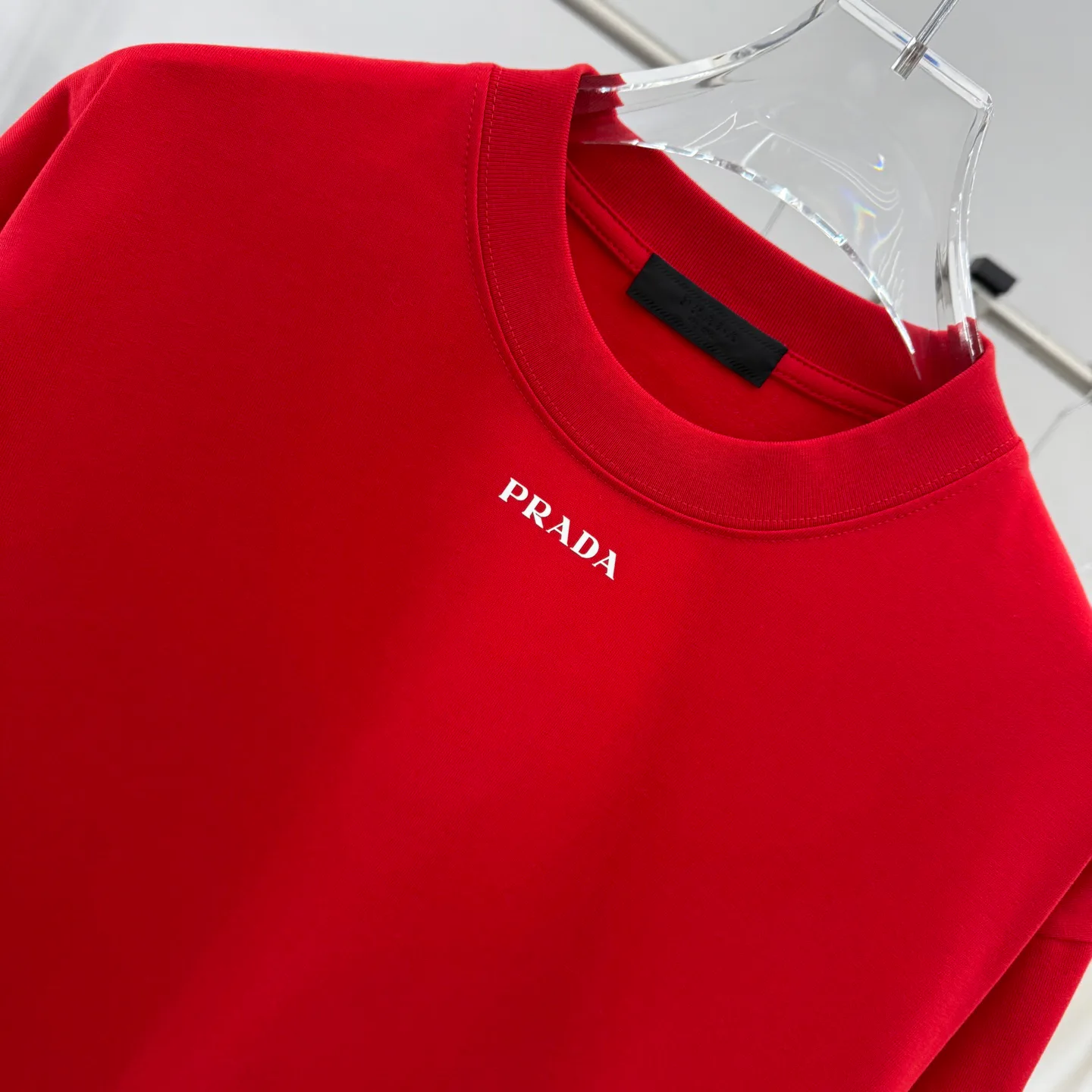 Футболки Женские Prada 1128082