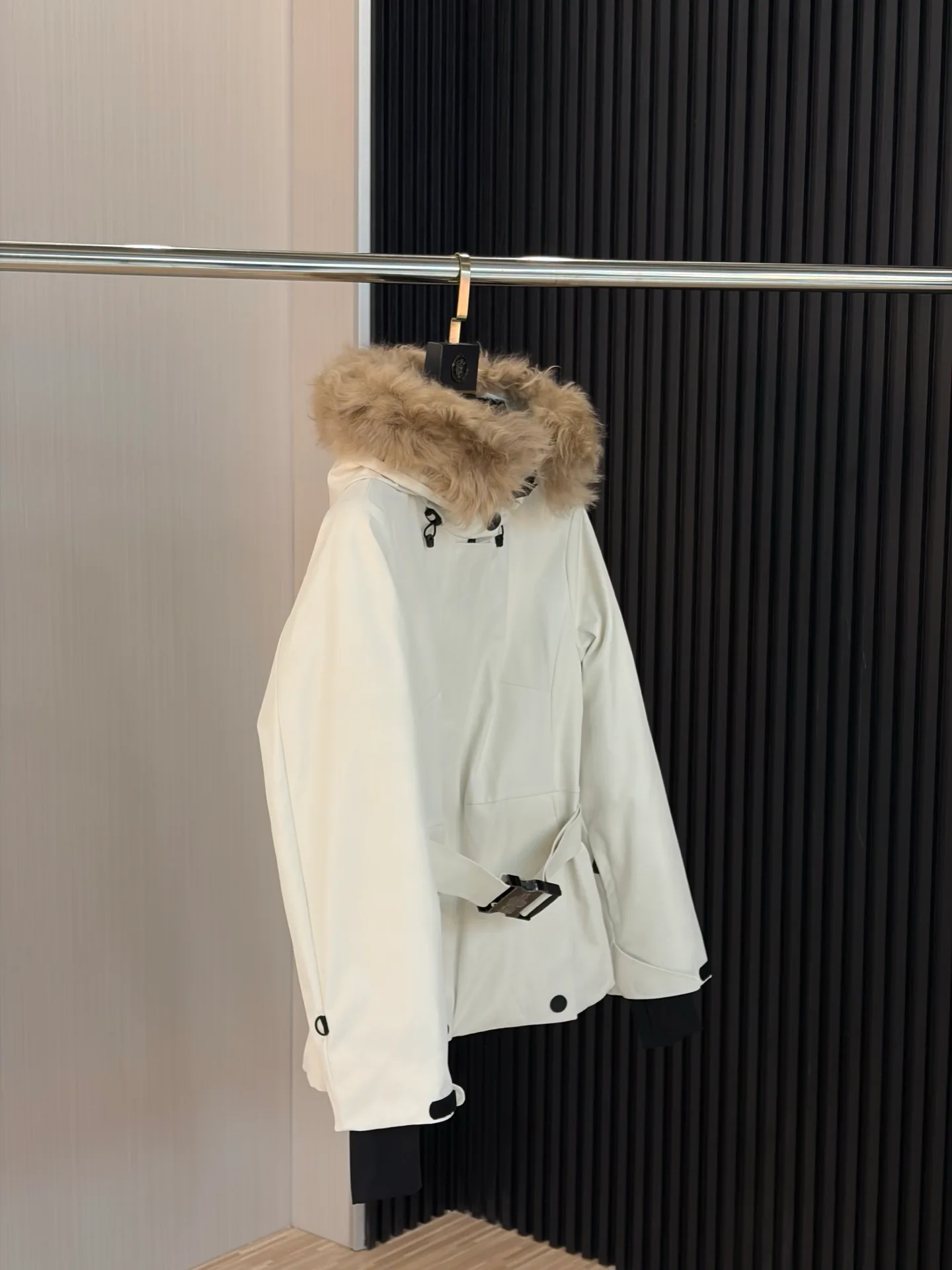 Куртки И Пуховики Женские Moncler 18188680