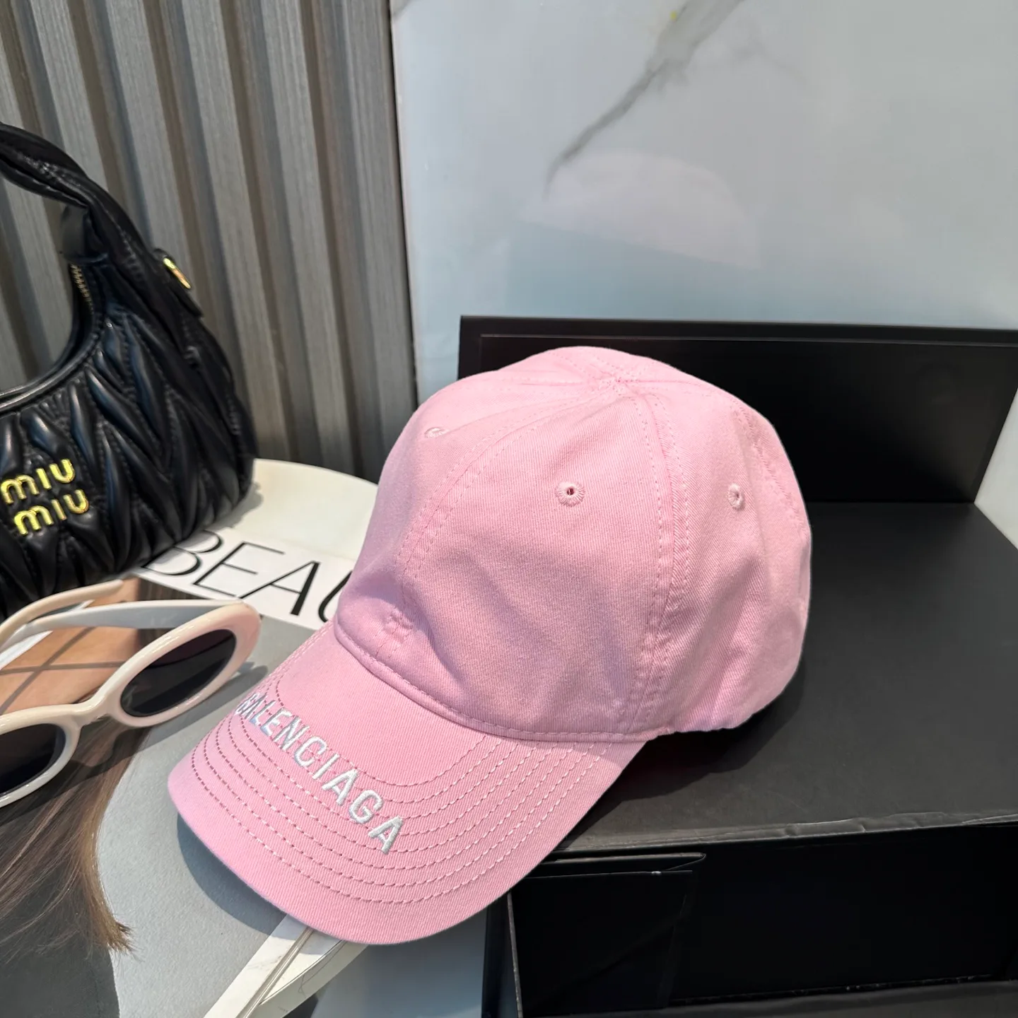 Головные Уборы Balenciaga 336853