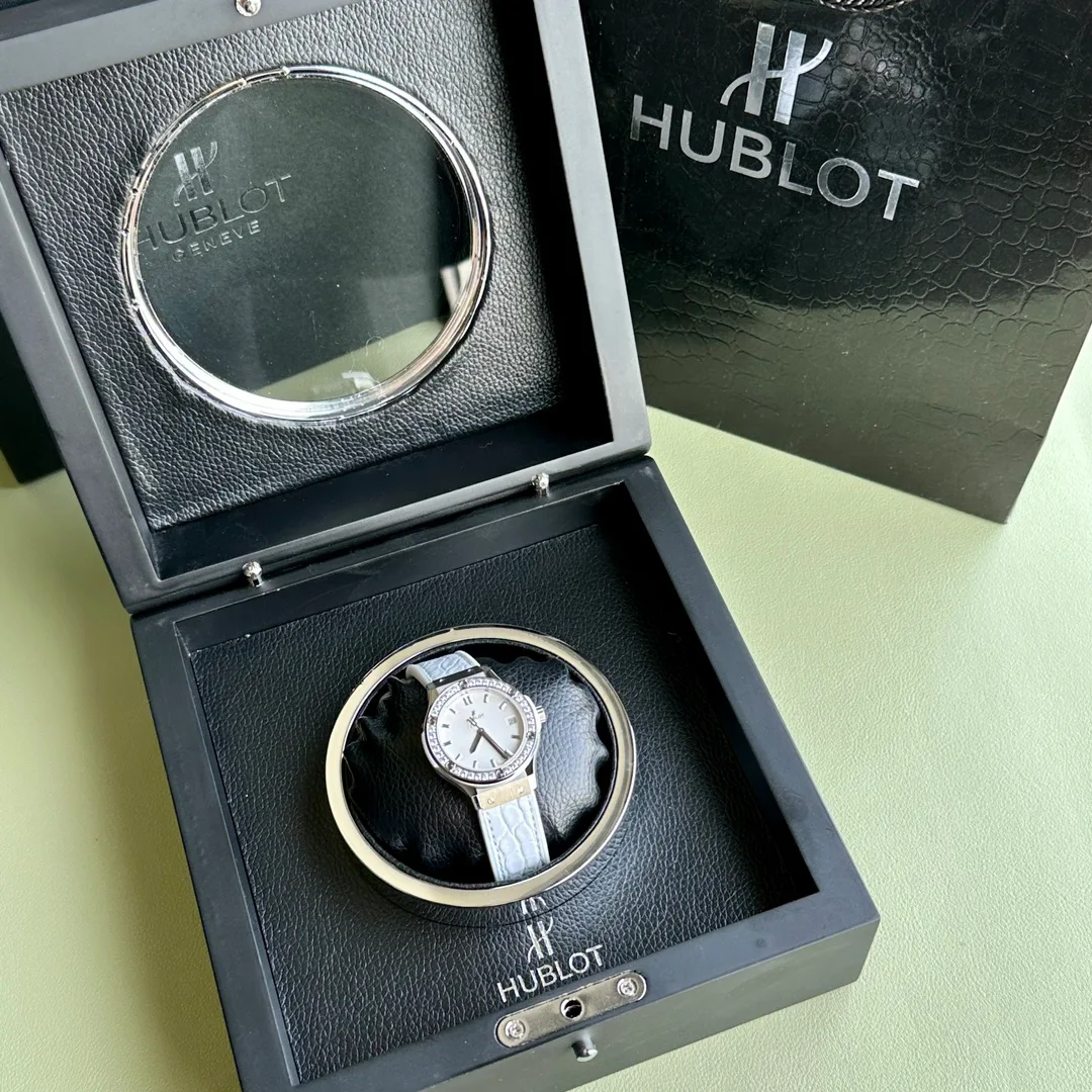 Часы Женские Hublot 17629715