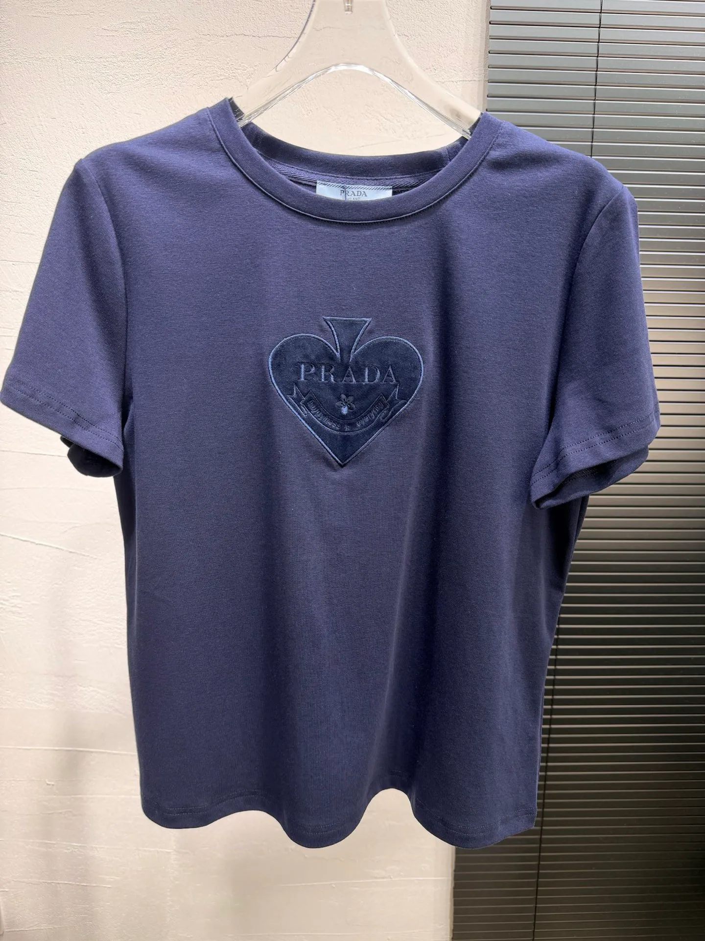 Футболки Женские Prada 9443388