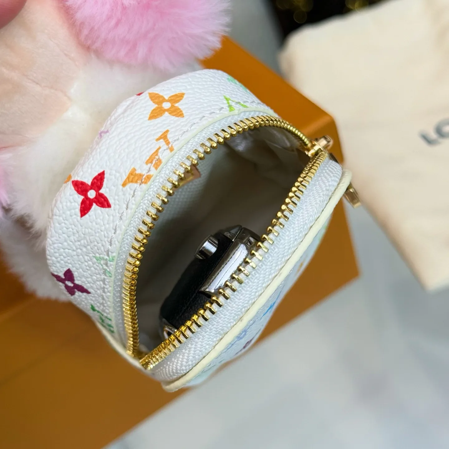 Ключницы Louis Vuitton 17886405