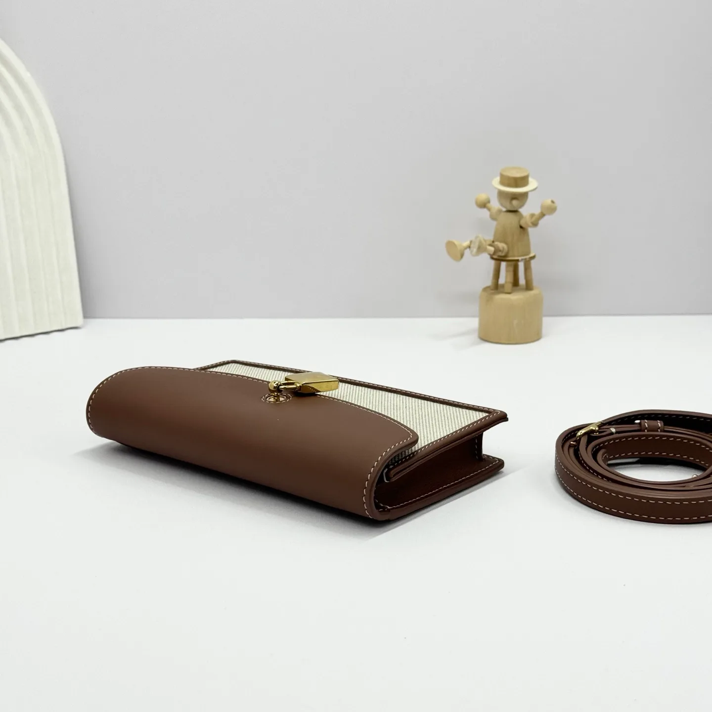 Клатчи Женские Loro Piana 11472632