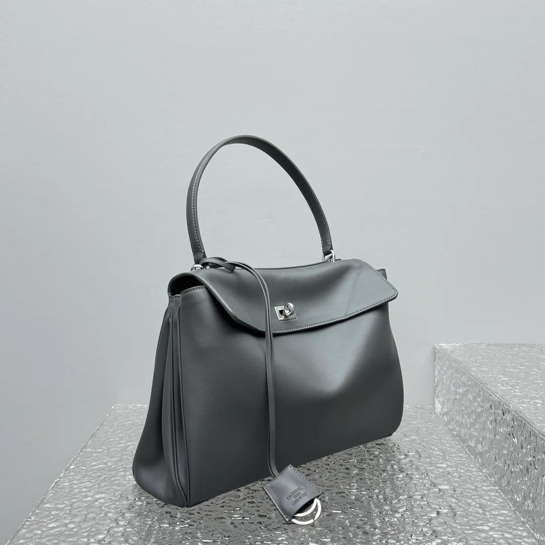 Классические Сумки Женские Balenciaga 11524776