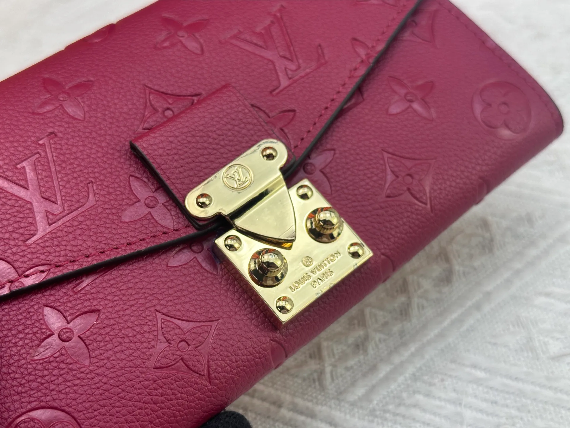 Кошельки Louis Vuitton 32837