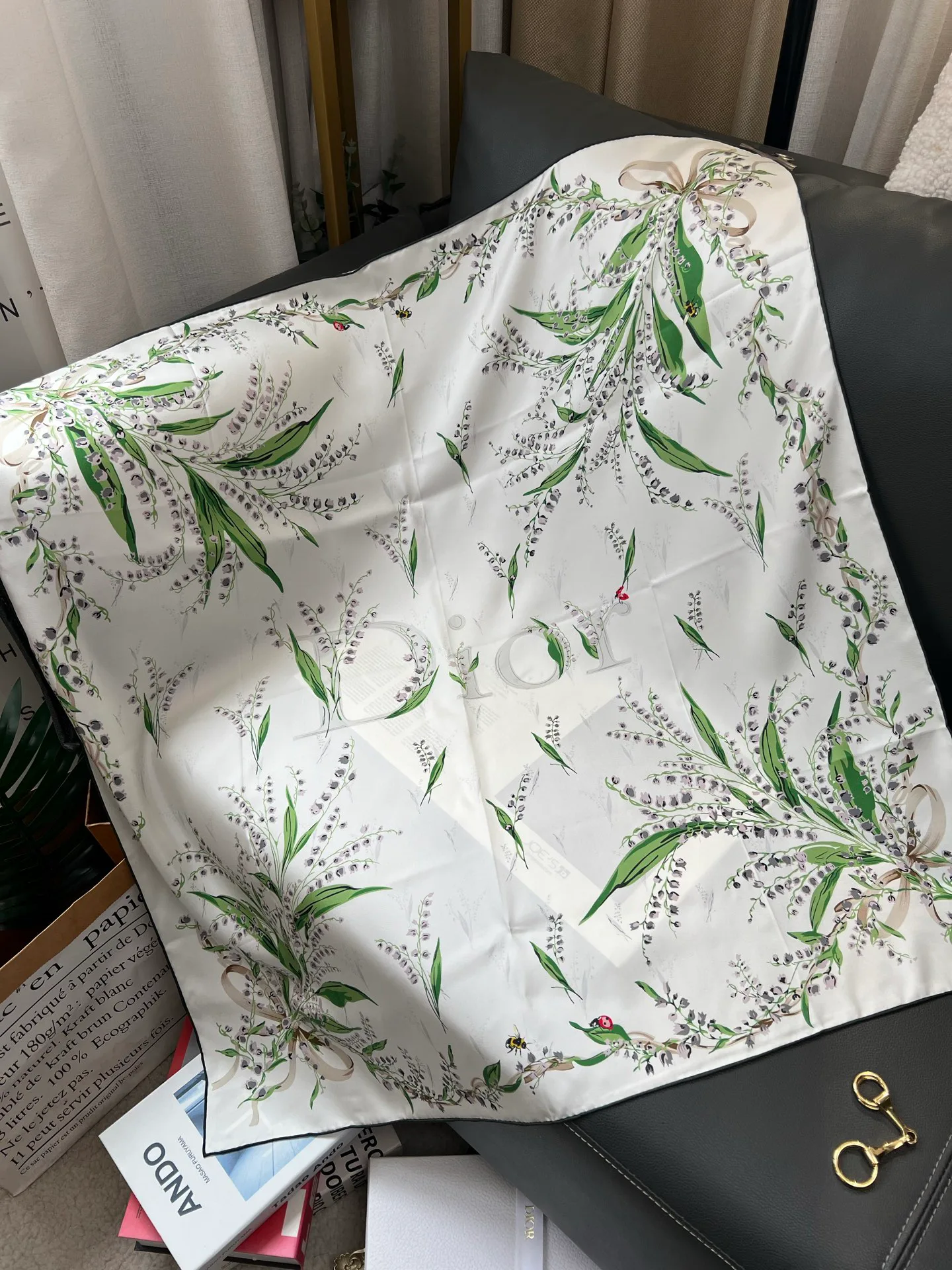 Платки Christian Dior 13478528