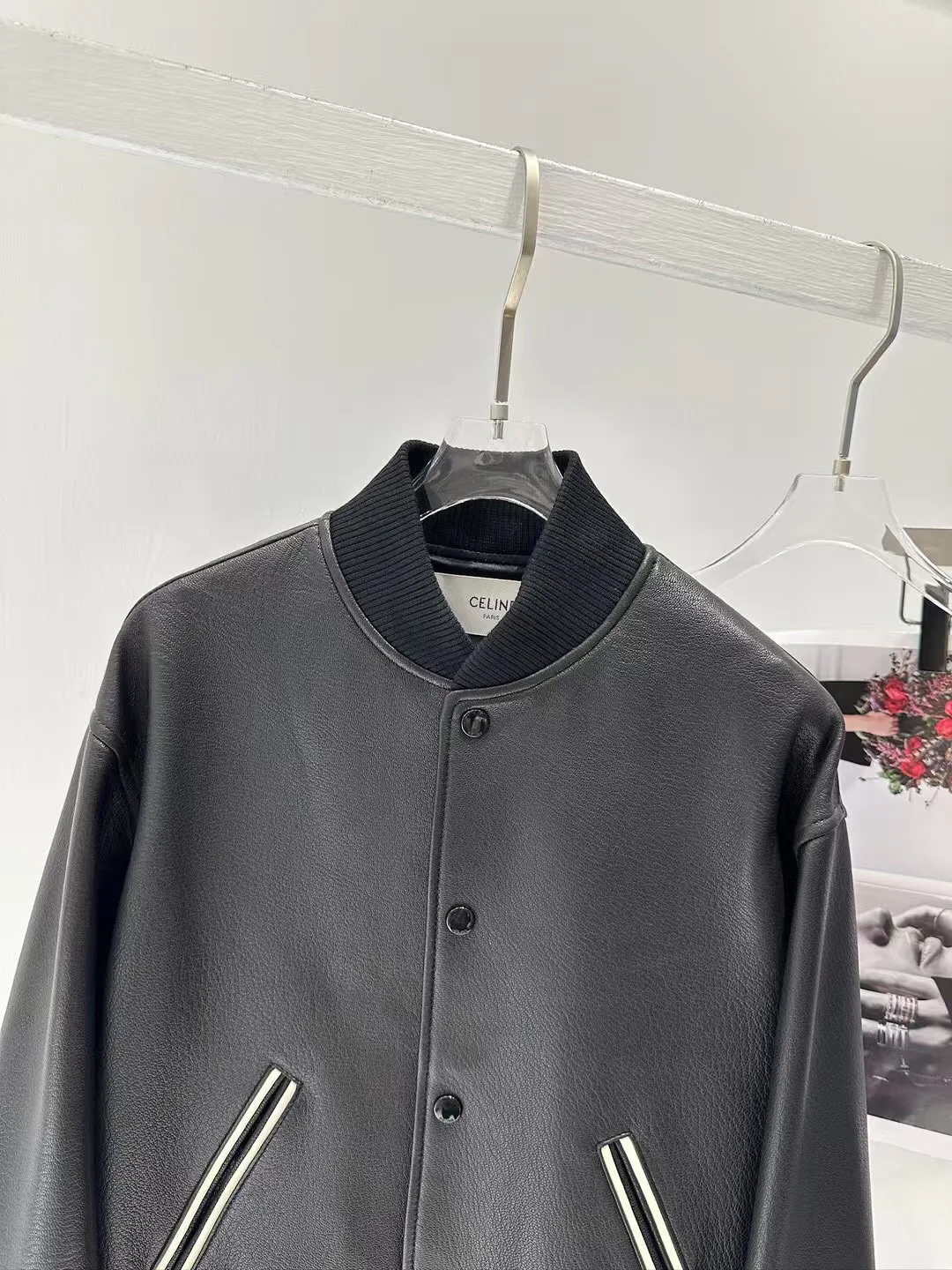 Кожаные Куртки И Дублёнки Женские Celine 11868465