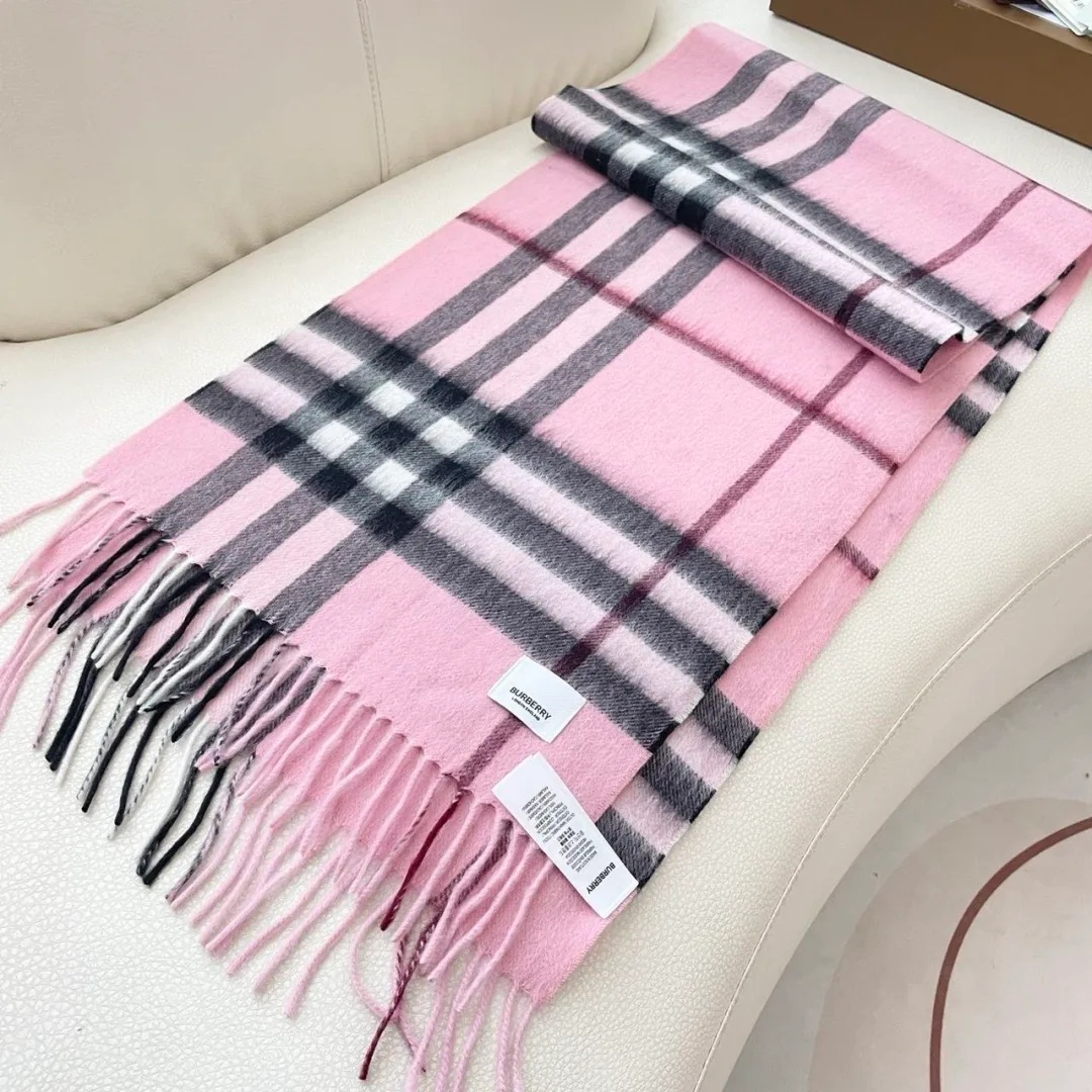 Шарфы Burberry 752709