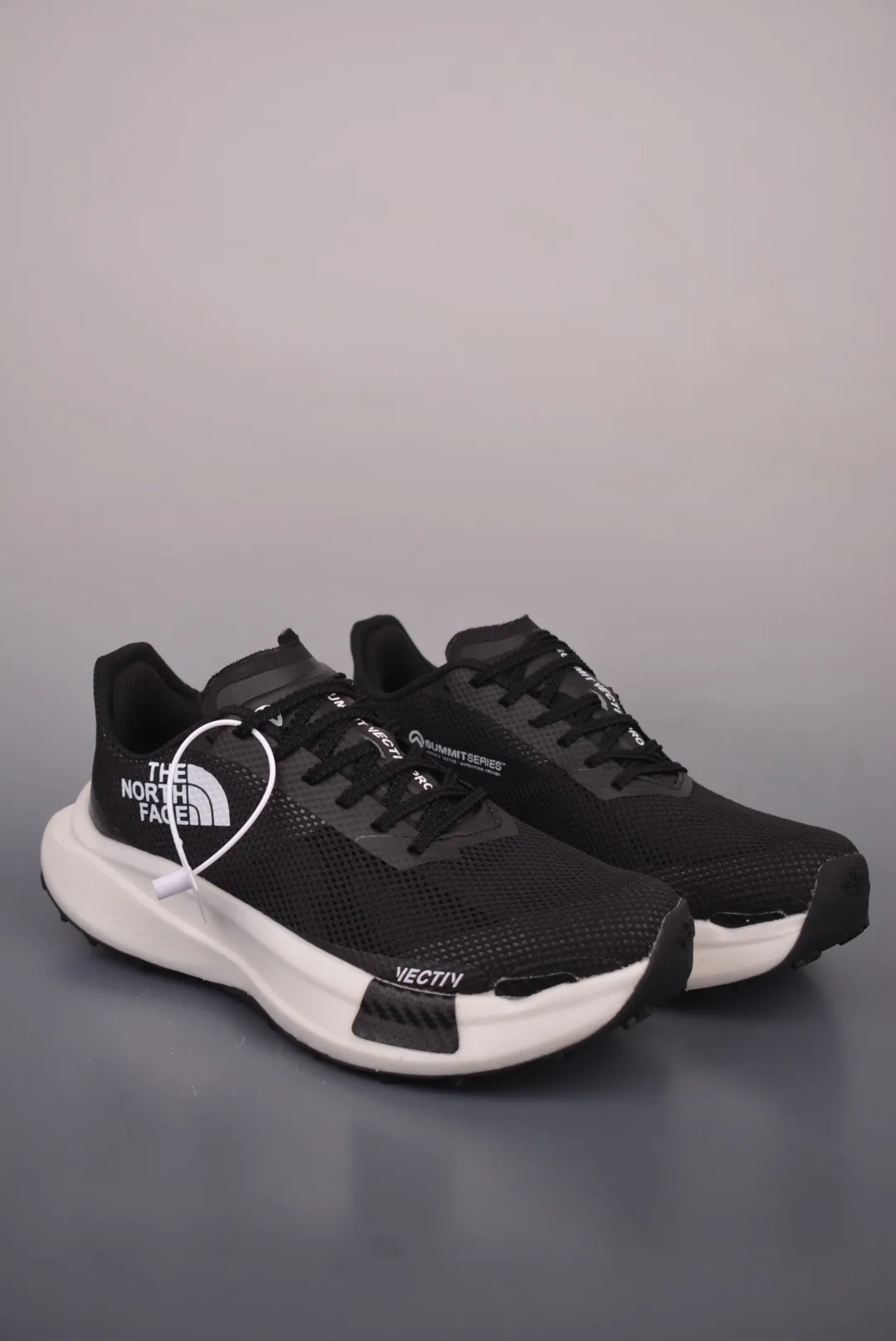 Кроссовки Женские The North Face 17576763
