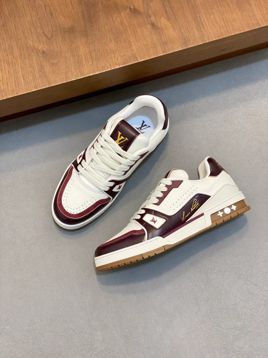 Кроссовки Мужские Louis Vuitton 11763483