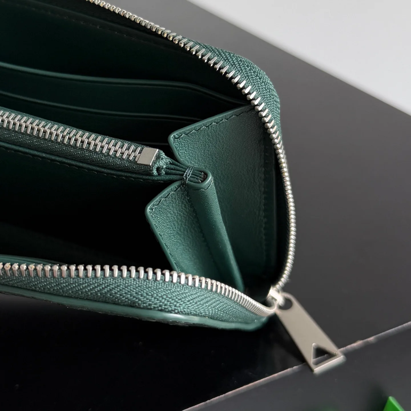 Клатчи Женские Bottega Veneta 18215077