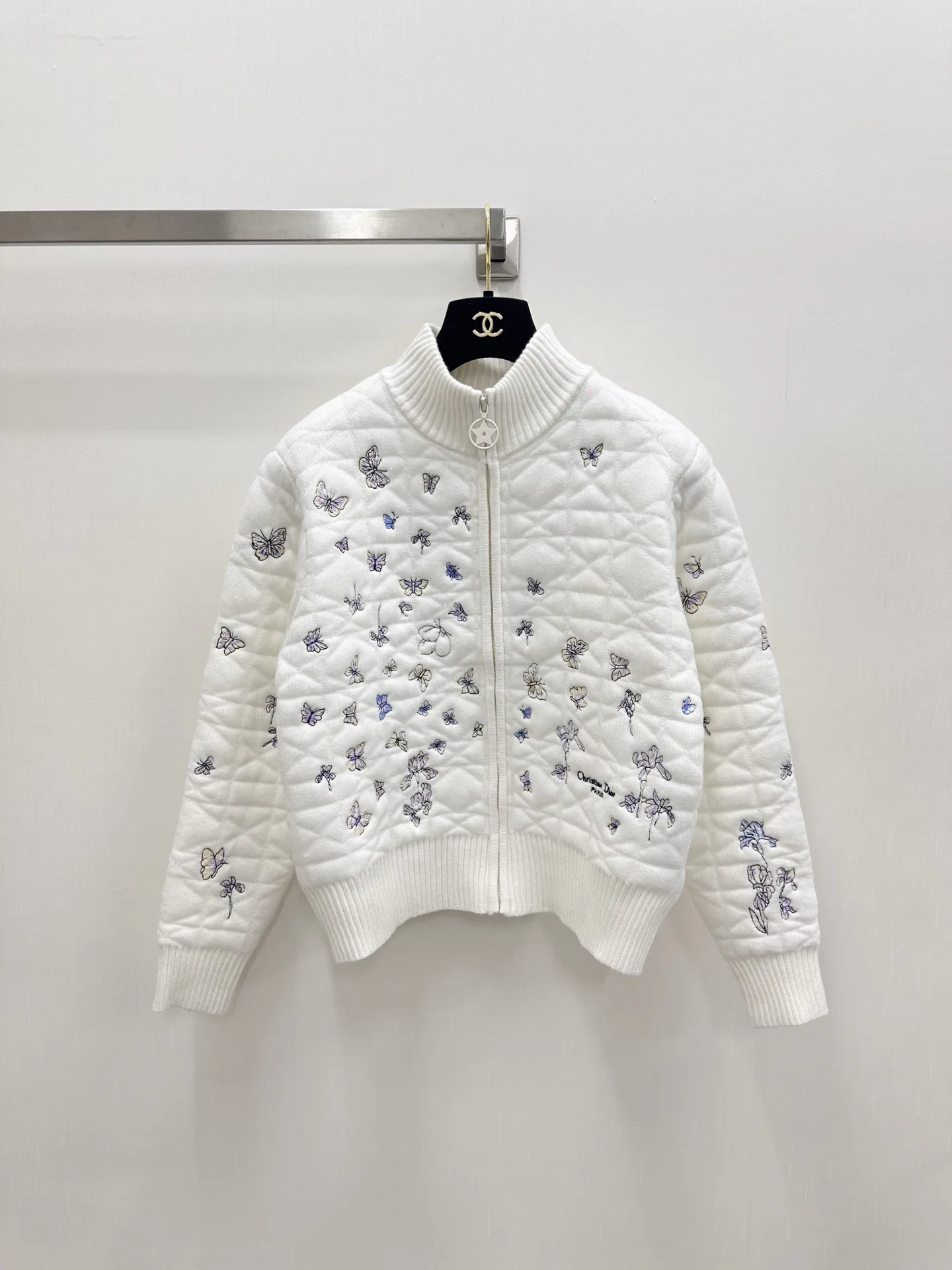 Куртки И Пуховики Женские Christian Dior 18760791