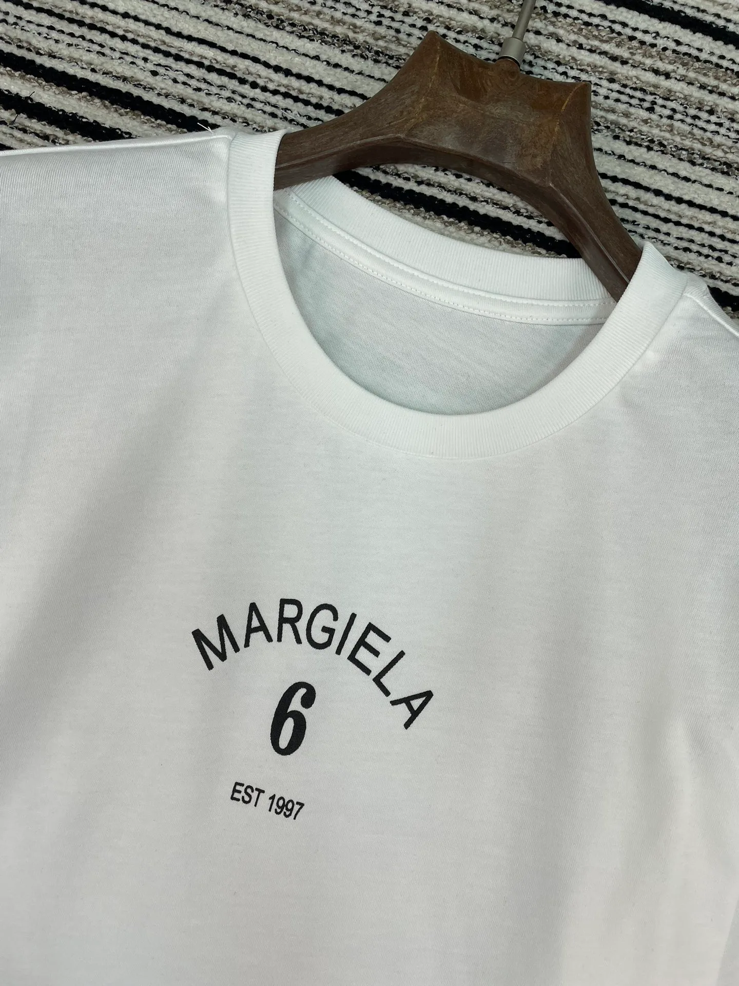 Футболки Женские Maison Margiela 11484728